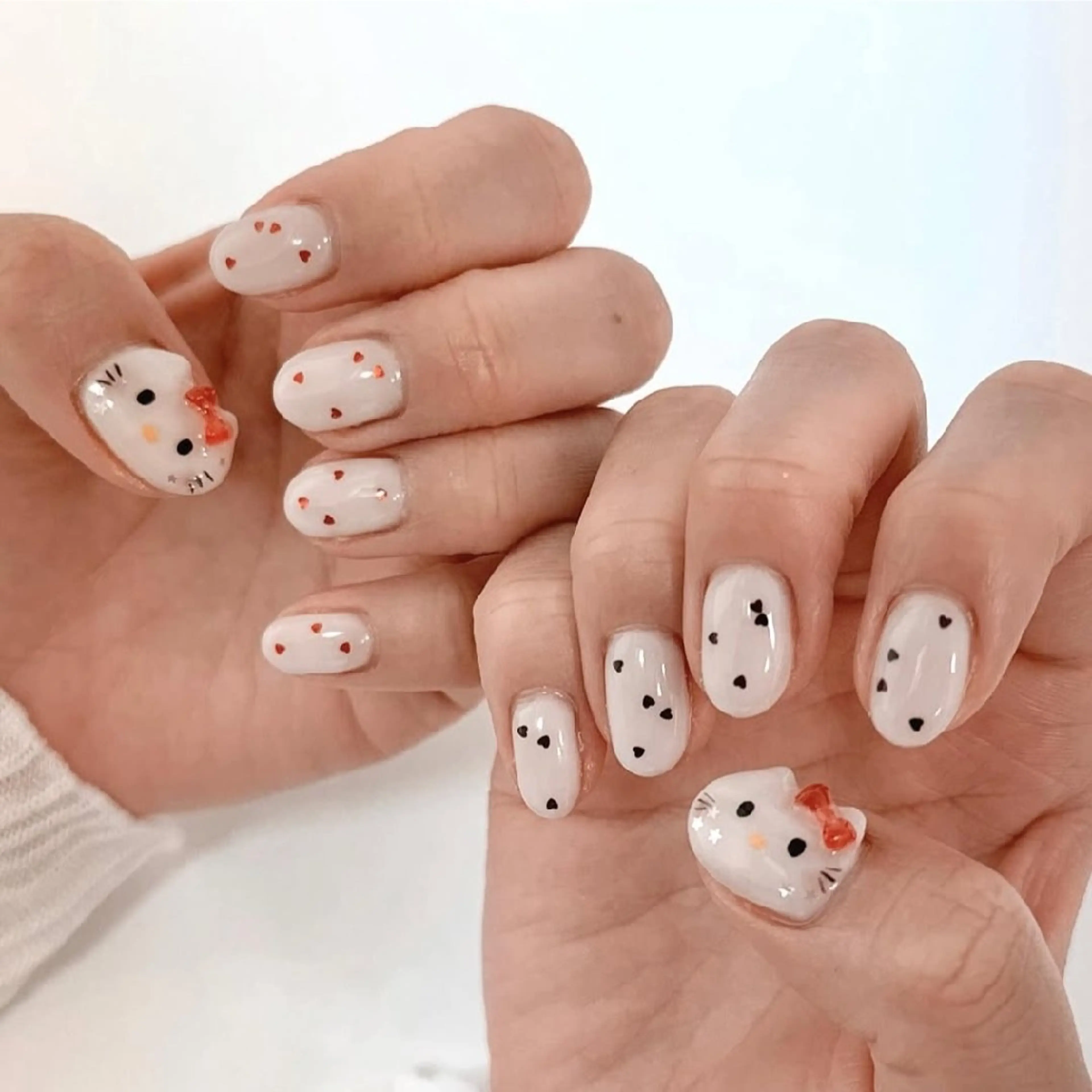 ネイル 持ち込み ハンドネイル muum_nail 新宿2分 三丁目1分のネイルデザイン