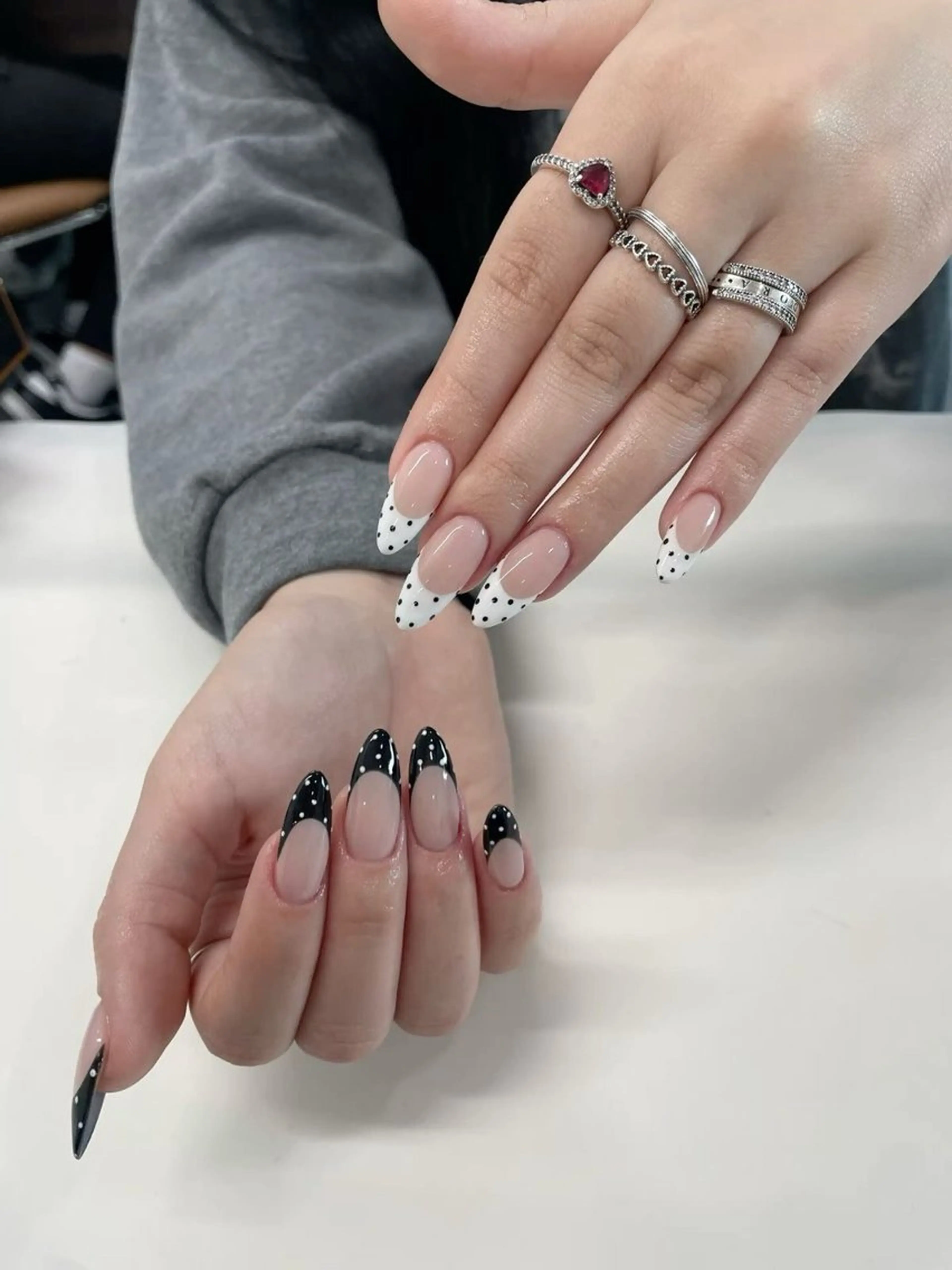 ネイル アートネイル オーロラネイル ブルー チークネイル フットネイル ハンドネイル NAILS168 新大久保店のネイルデザイン