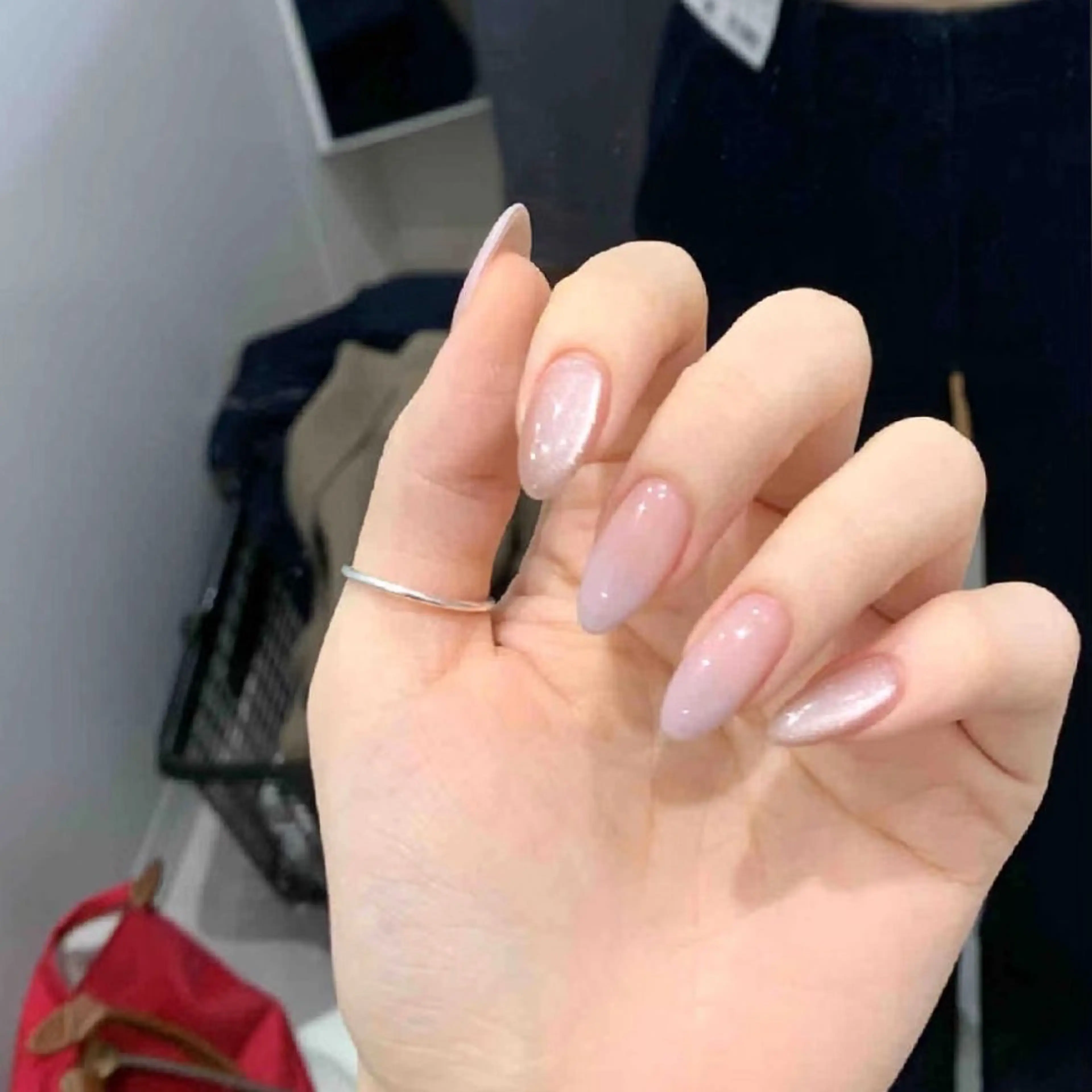 ネイル 横浜市中区曙町 E·U·Bネイルのネイルデザイン