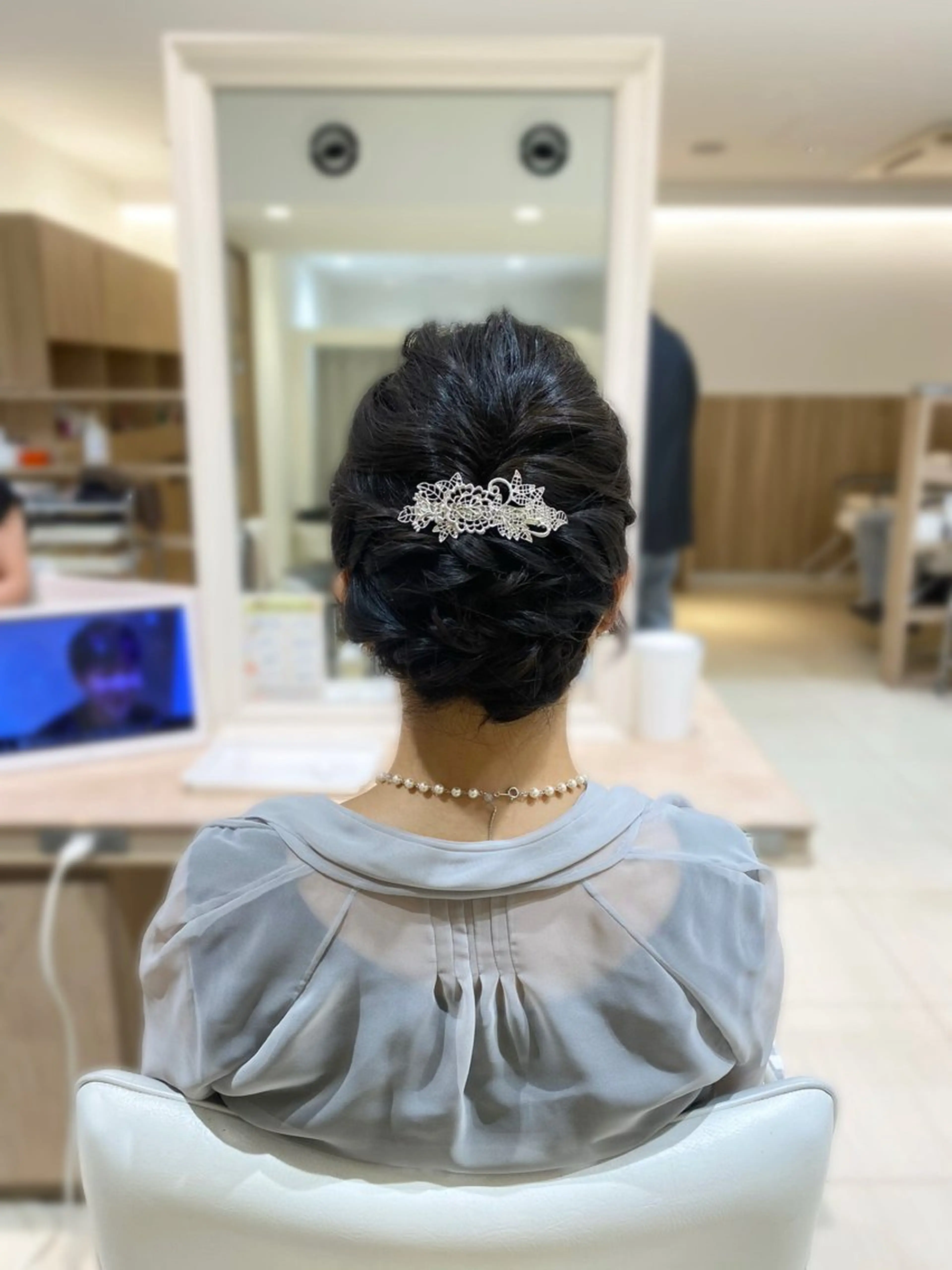 セミロング ヘアアレンジ newi銀座所属・大人髪質改善/ 源美晴のヘアスタイル