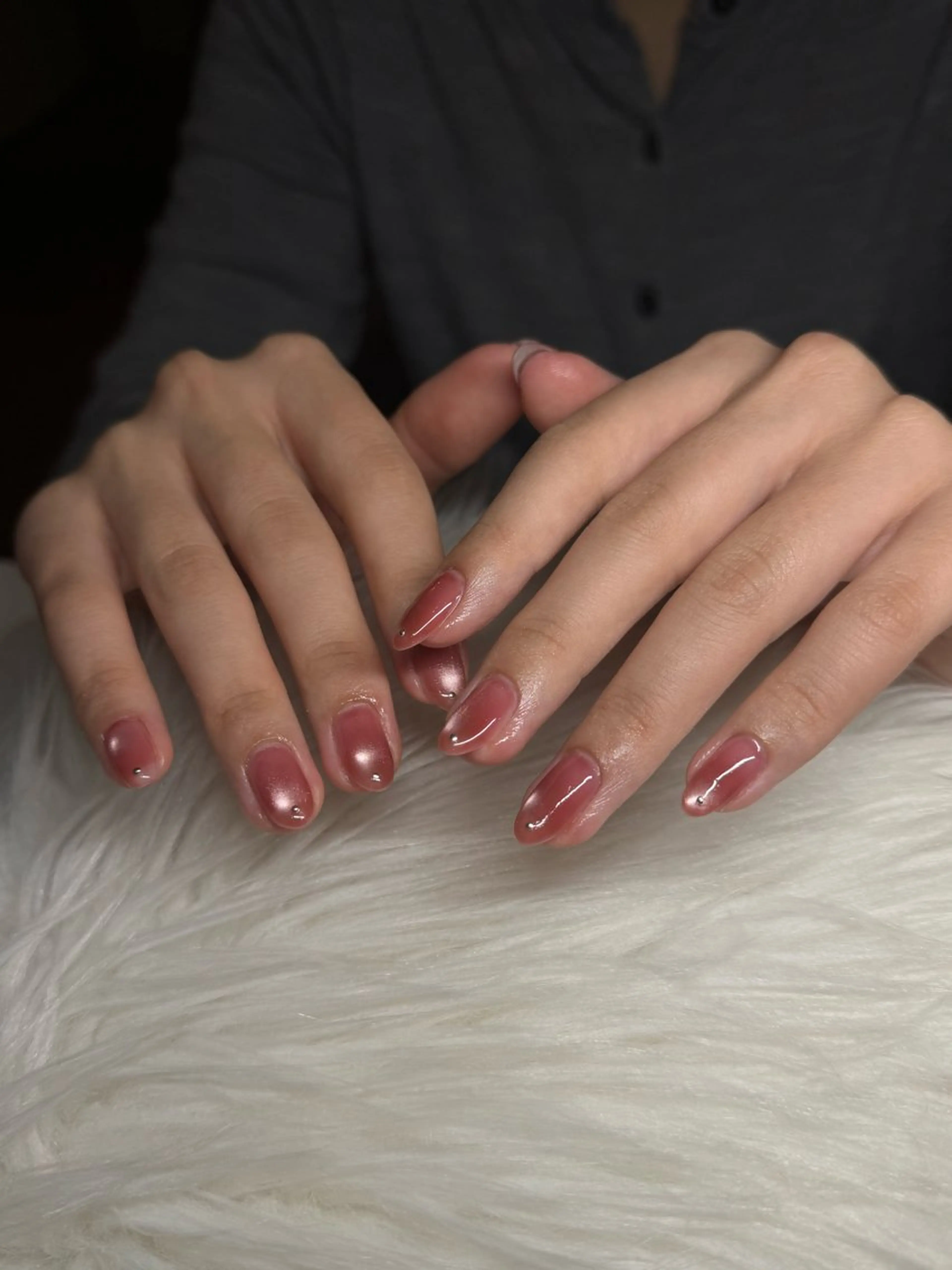 【自店・他店オフ無料】うるっと艶やか♪マグネットネイルorフラッシュ👑￥6500→特別価格￥4000✨️の写真