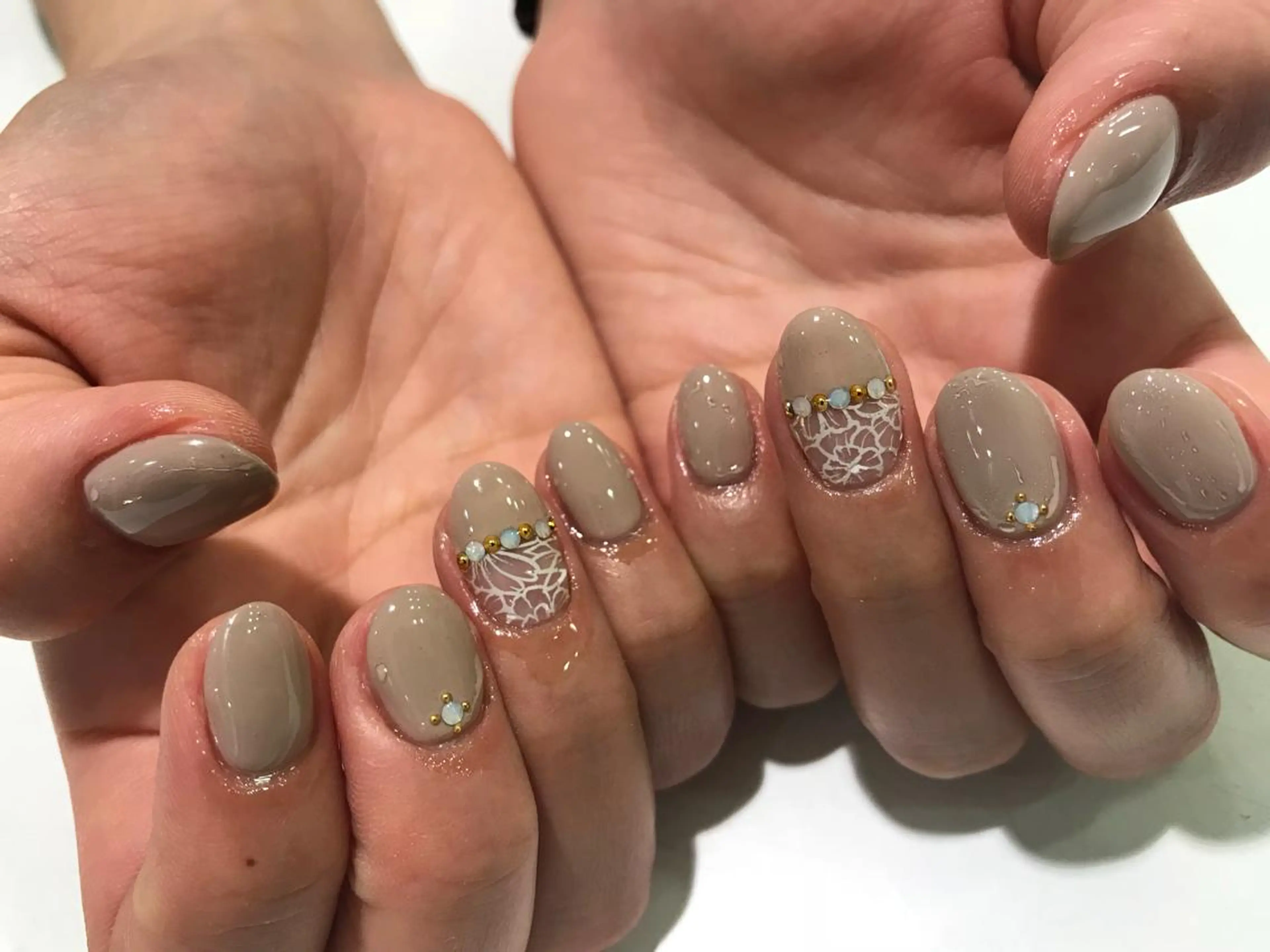 ネイル グラデーション ラメ(グリッター) ラメグラデーション ハンドネイル ハンドケア Charme. NOBUKOのネイルデザイン