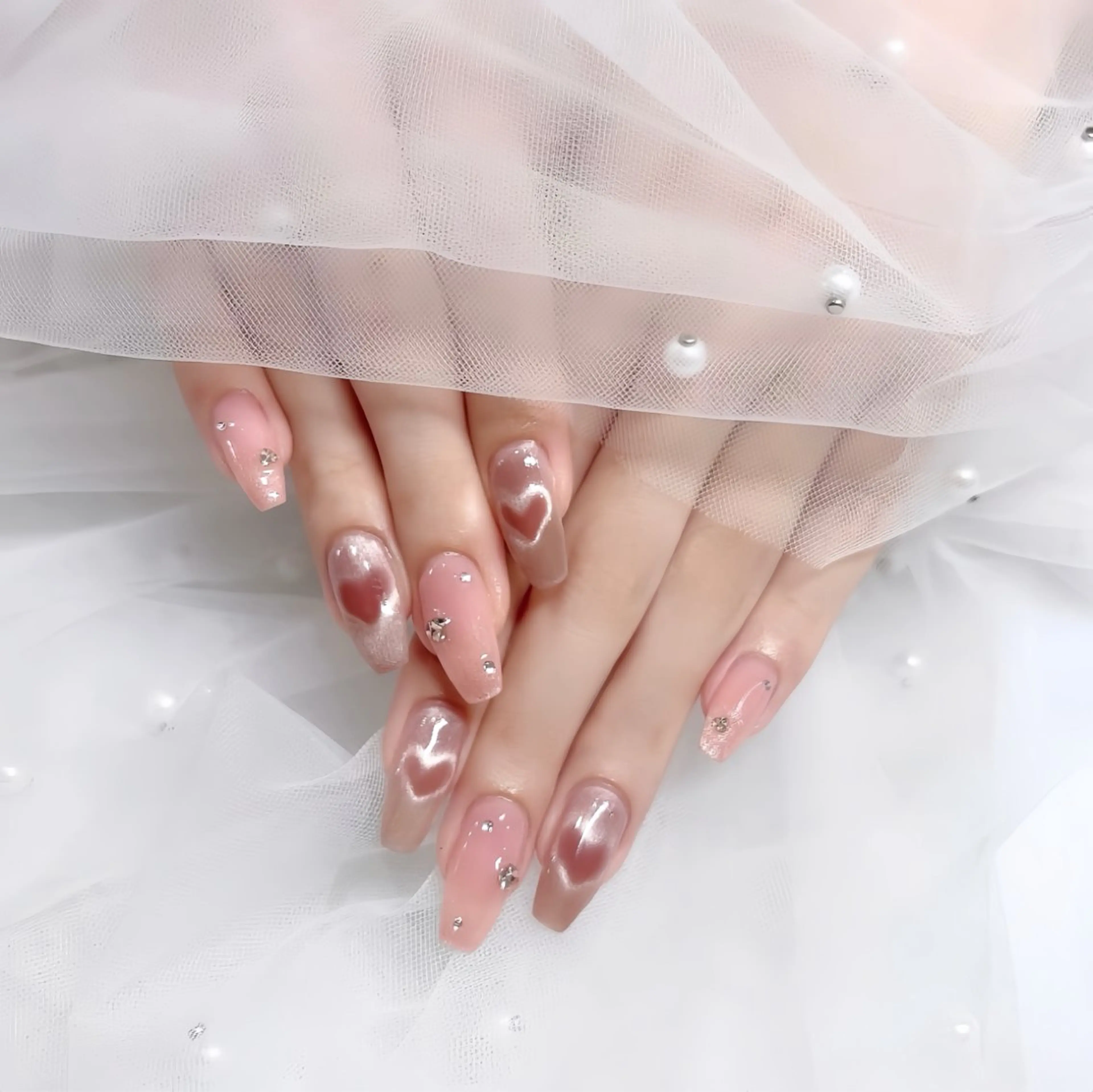 〈オフあり〉マグネットネイルの写真