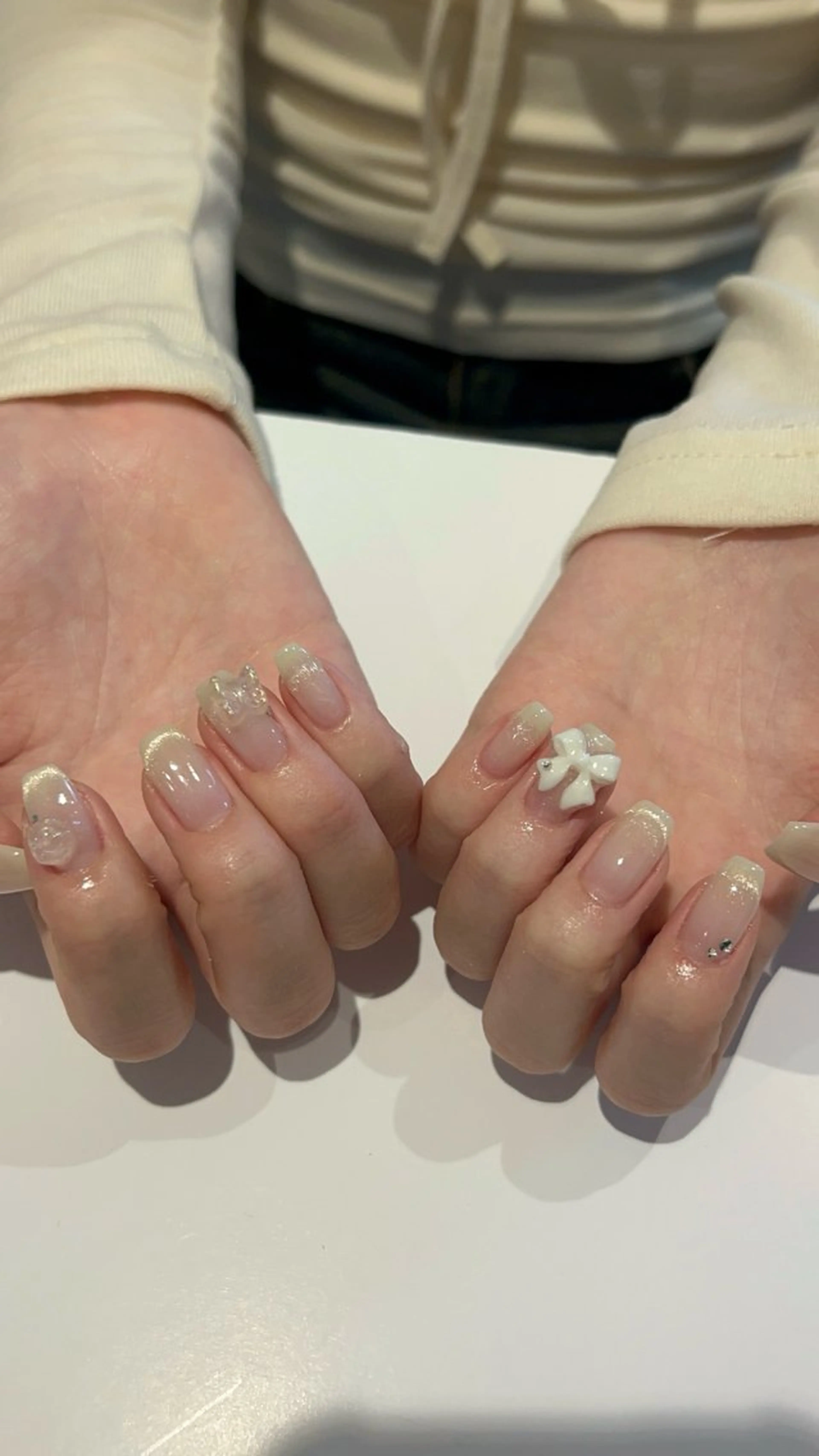 ネイル シンプルネイル ハンドネイル plume. noaのネイルデザイン