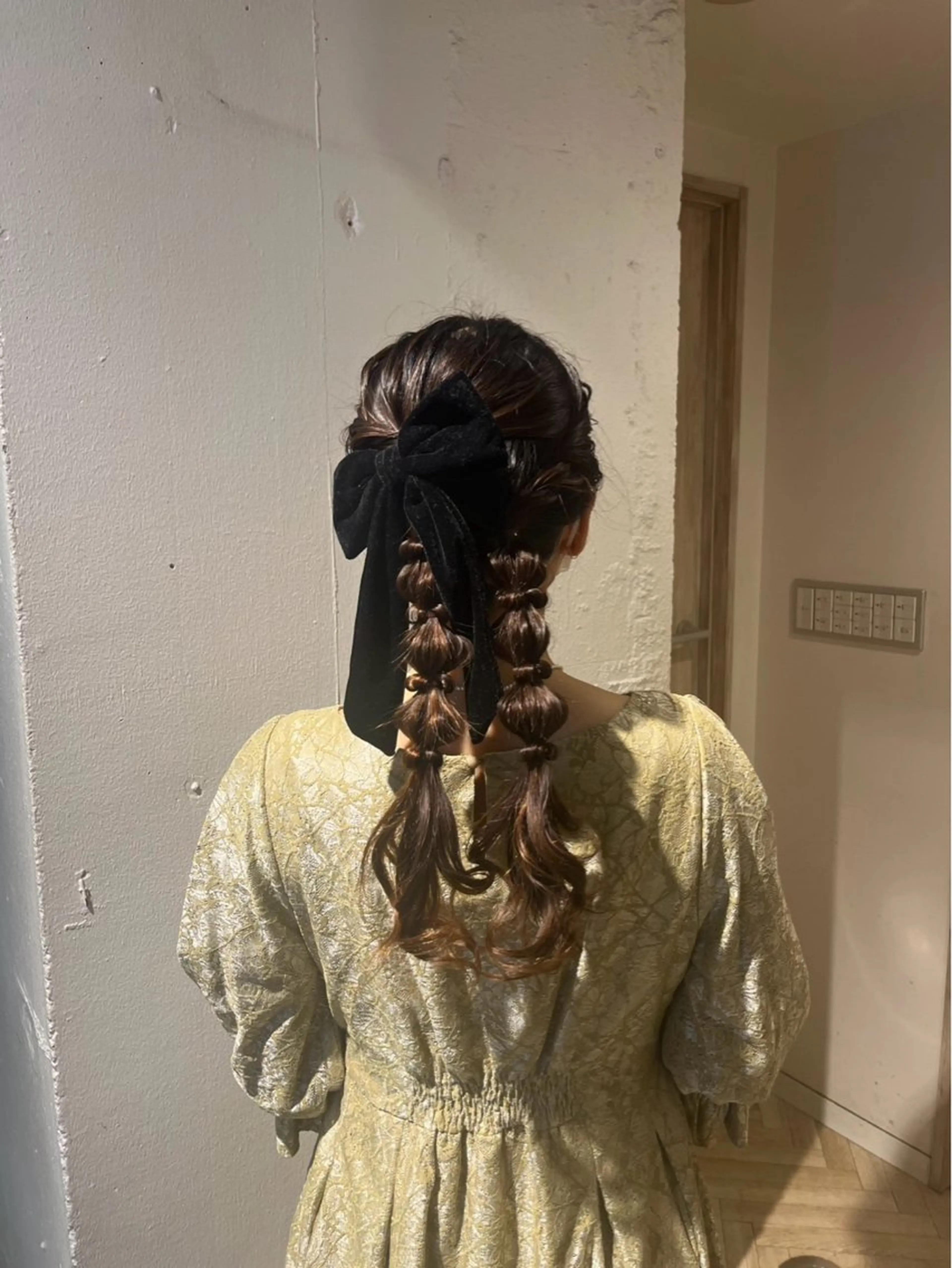 ロング ヘアアレンジ 暖色カラー/ ストレート/くるみのヘアスタイル