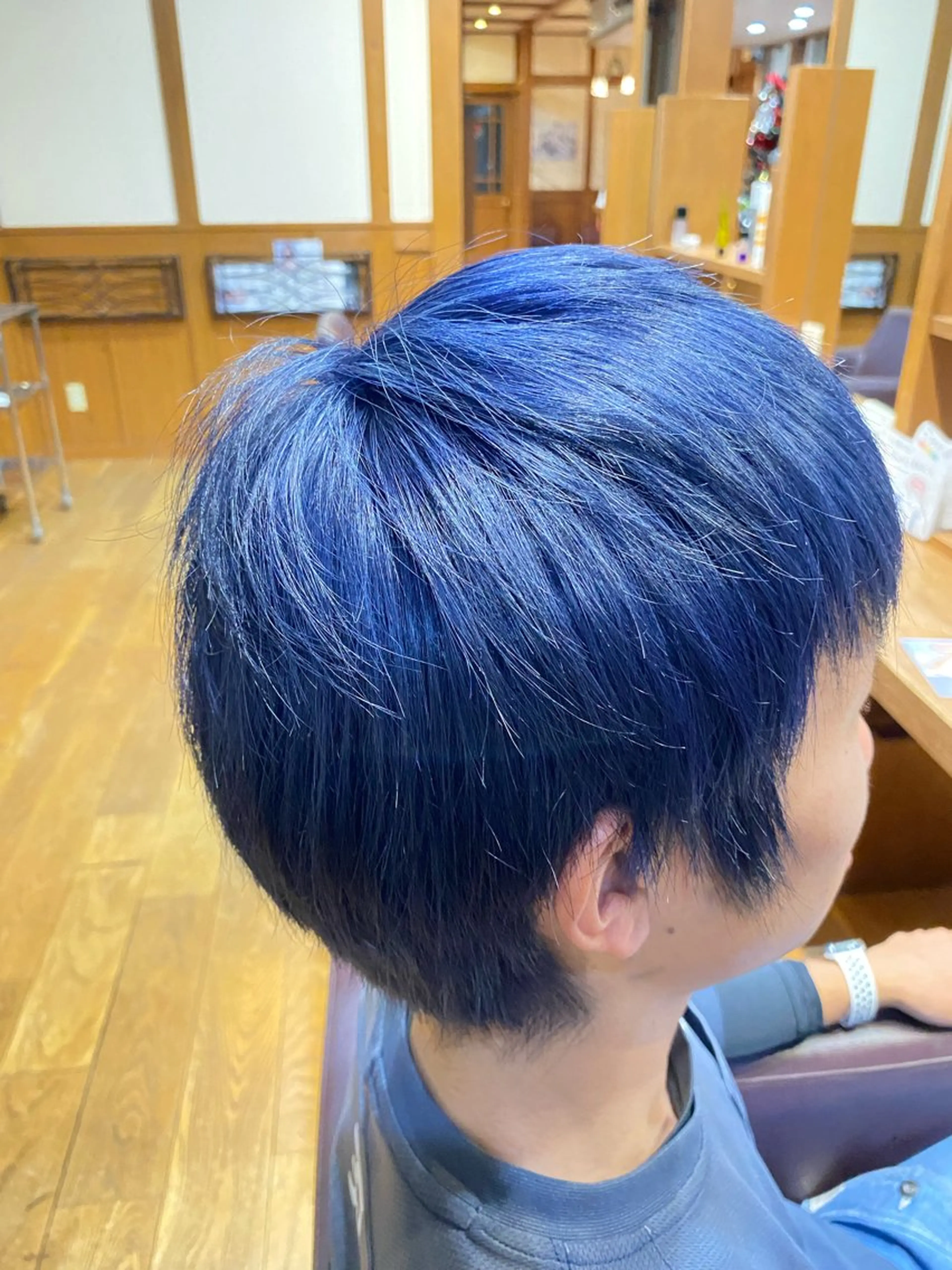 ショート カラー 有田 隼のヘアスタイル