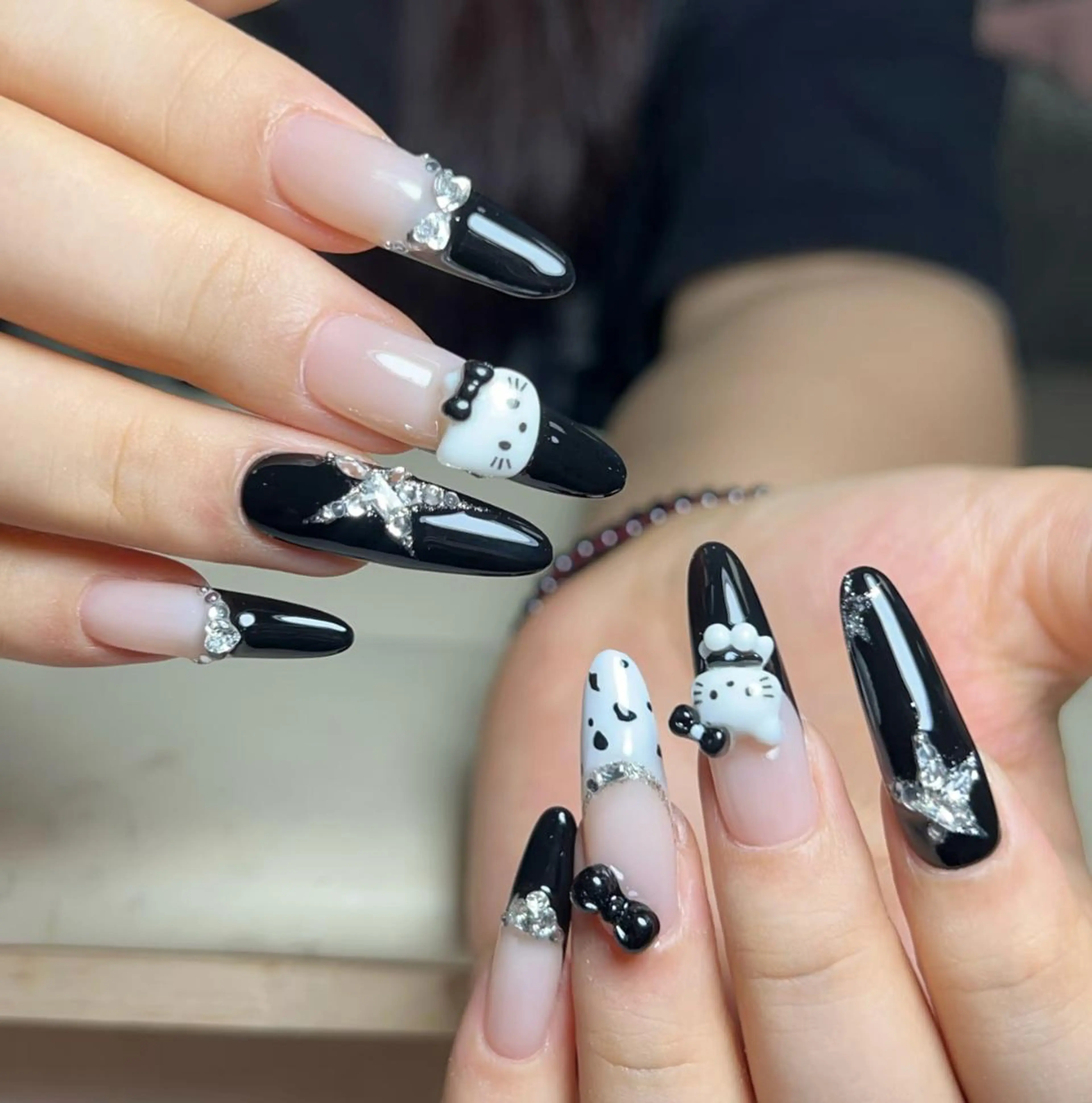 ネイル ハンドネイル 🎀 Ayaka_nailのネイルデザイン