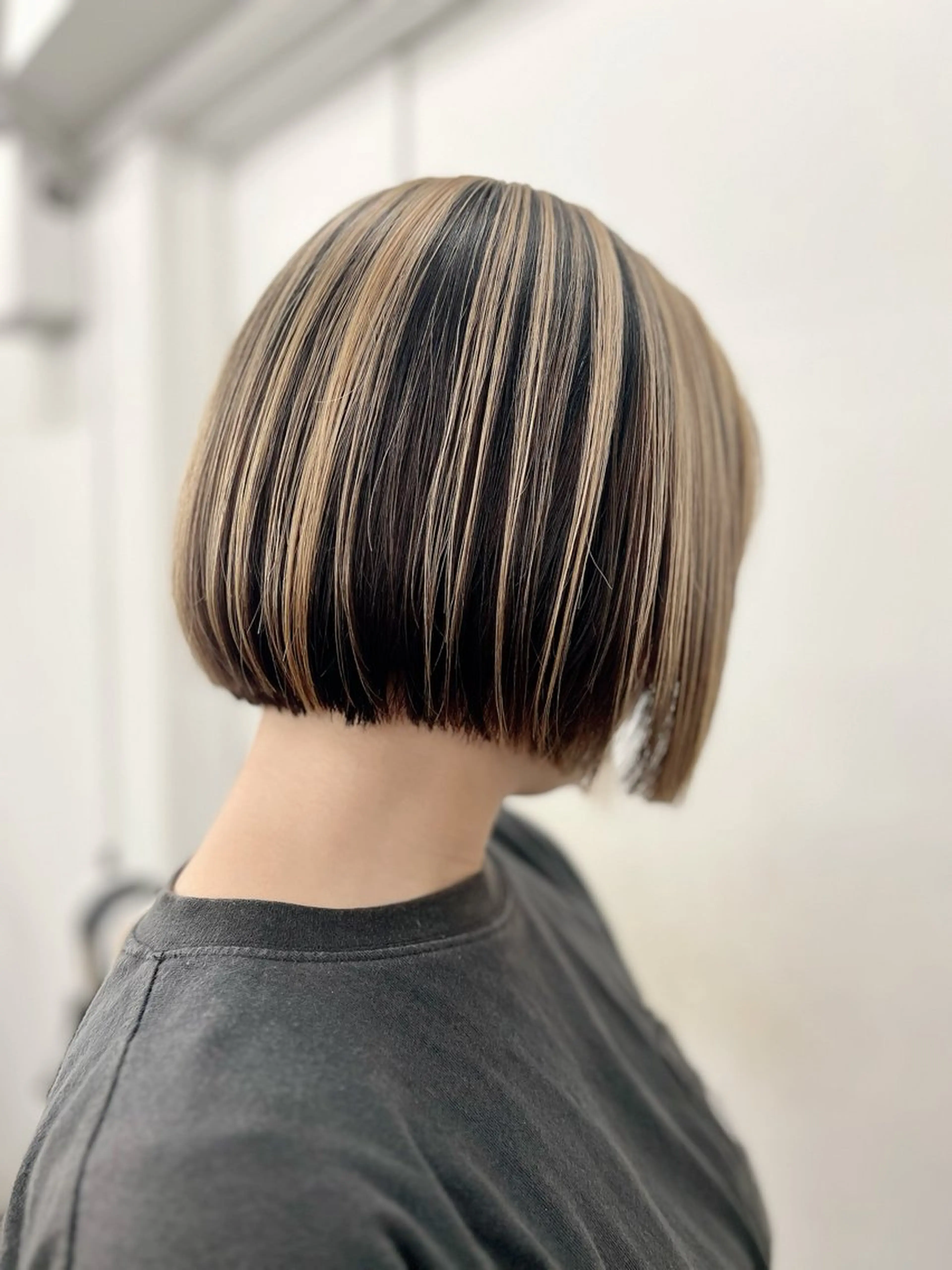 ミディアム カラー ベージュカラー ミルクティーベージュ カット ヘアカラー 透明感カラー特化🫧 ADLLA.栗原🦋のヘアスタイル