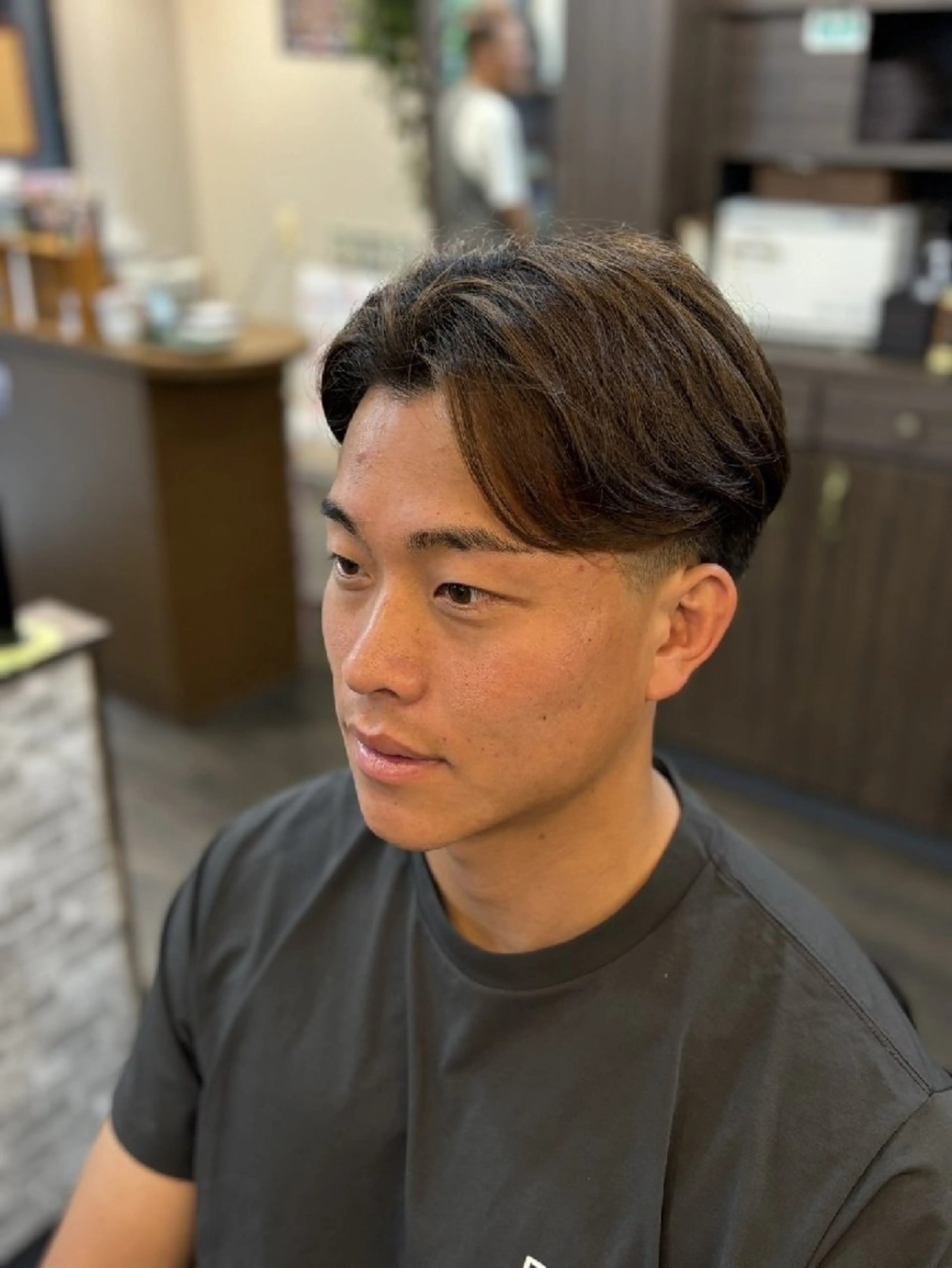 メンズ ツーブロック カット 神原 朋瑛のヘアスタイル