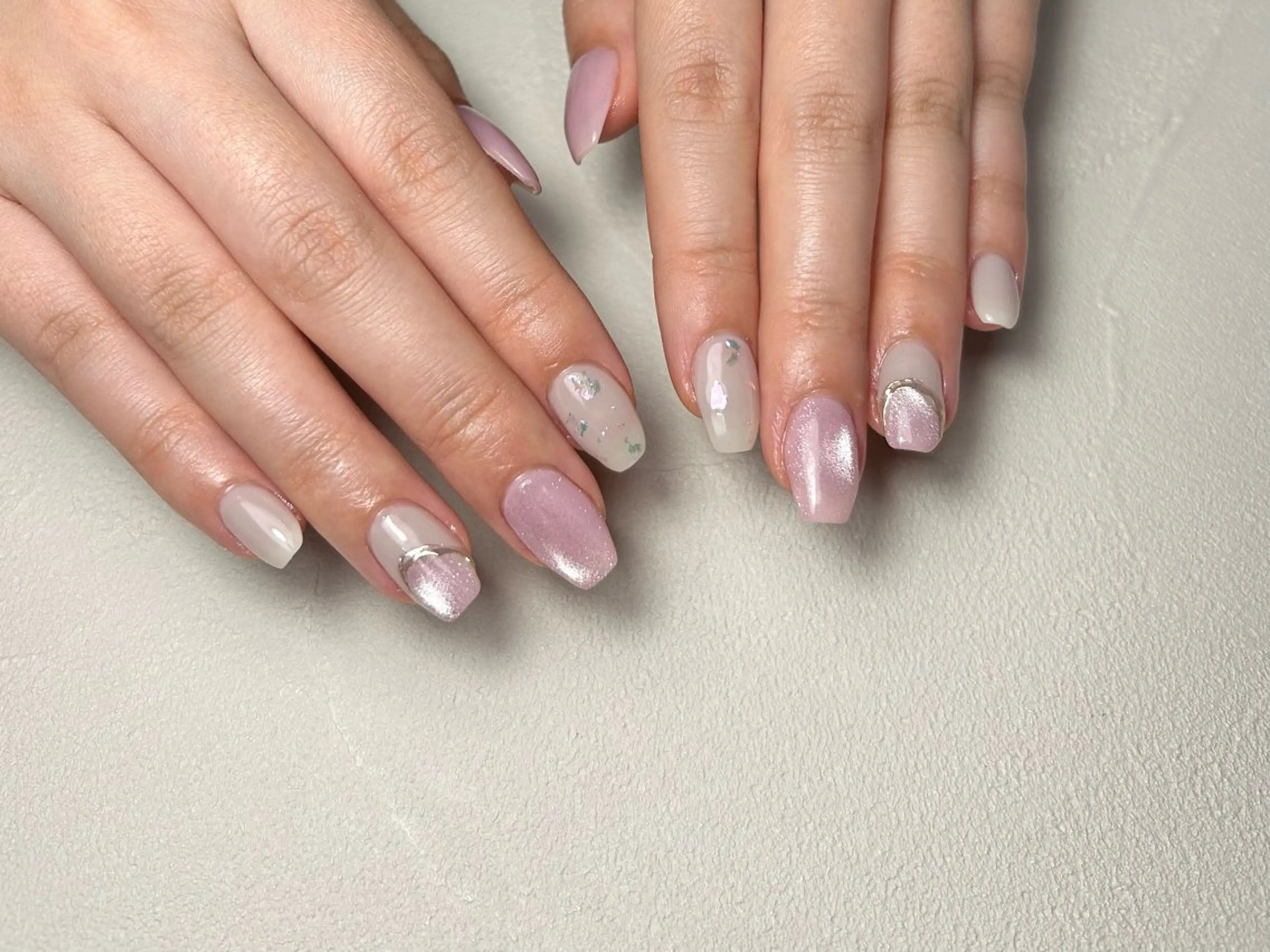 ネイル マグネットネイル シンプルネイル ハンドネイル esperer ［エスペレ六本木店］のネイルデザイン