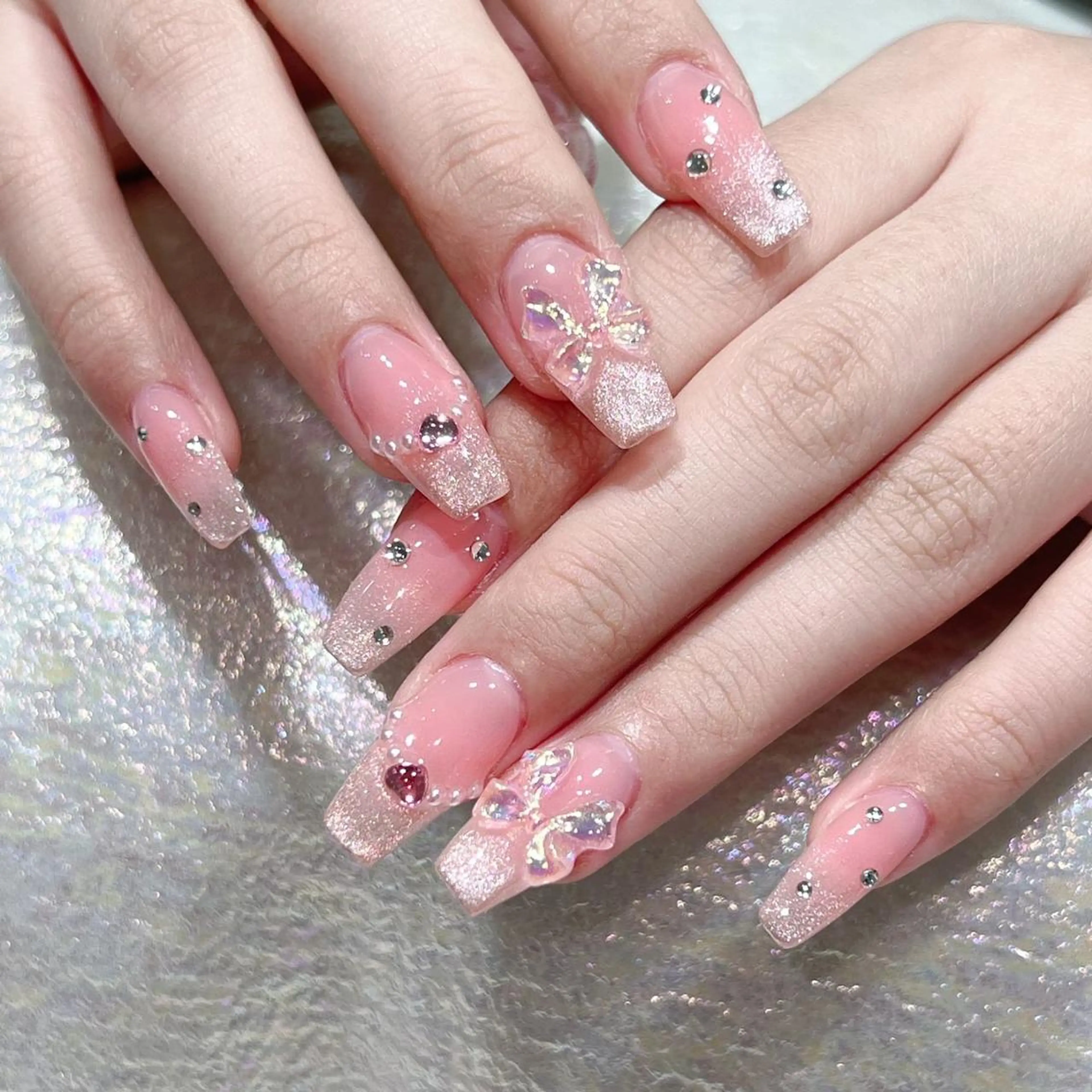 ネイル ハンドネイル Queens momoのネイルデザイン