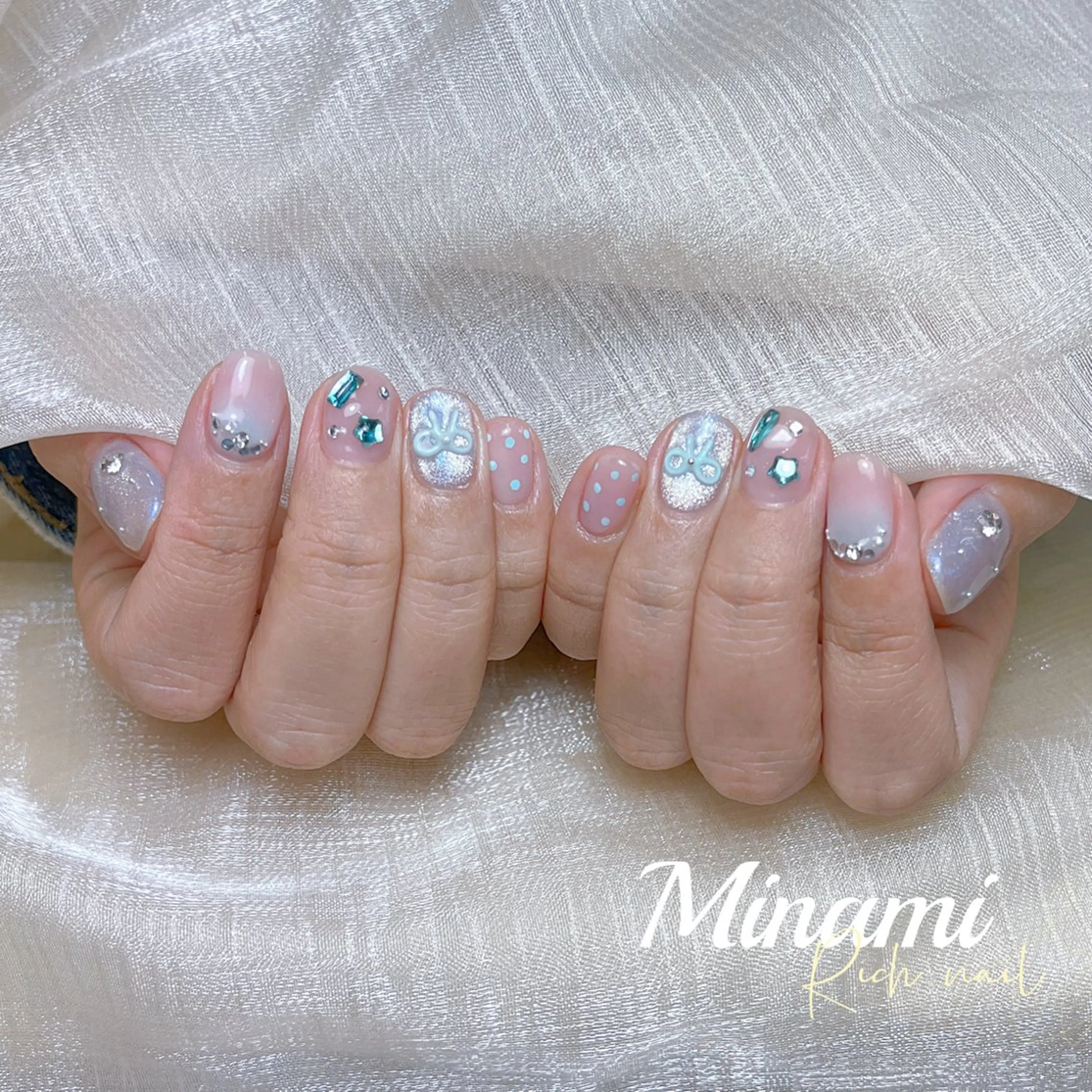 ネイル 南 ひよりのネイルデザイン