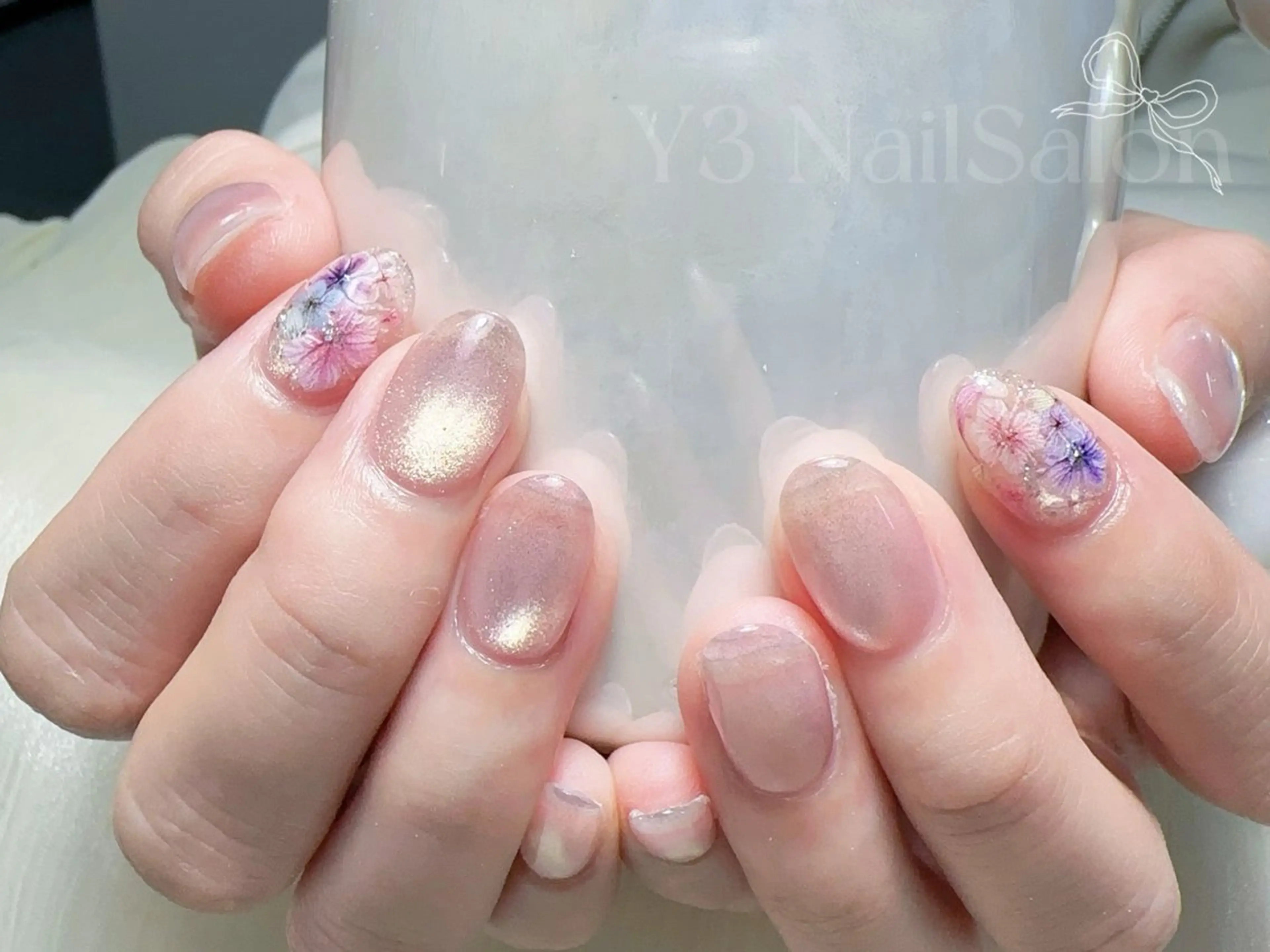 ネイル 氷ネイル・うるうるネイル マグネットネイル シンプルネイル ハンドネイル Y3 NailSalonのネイルデザイン