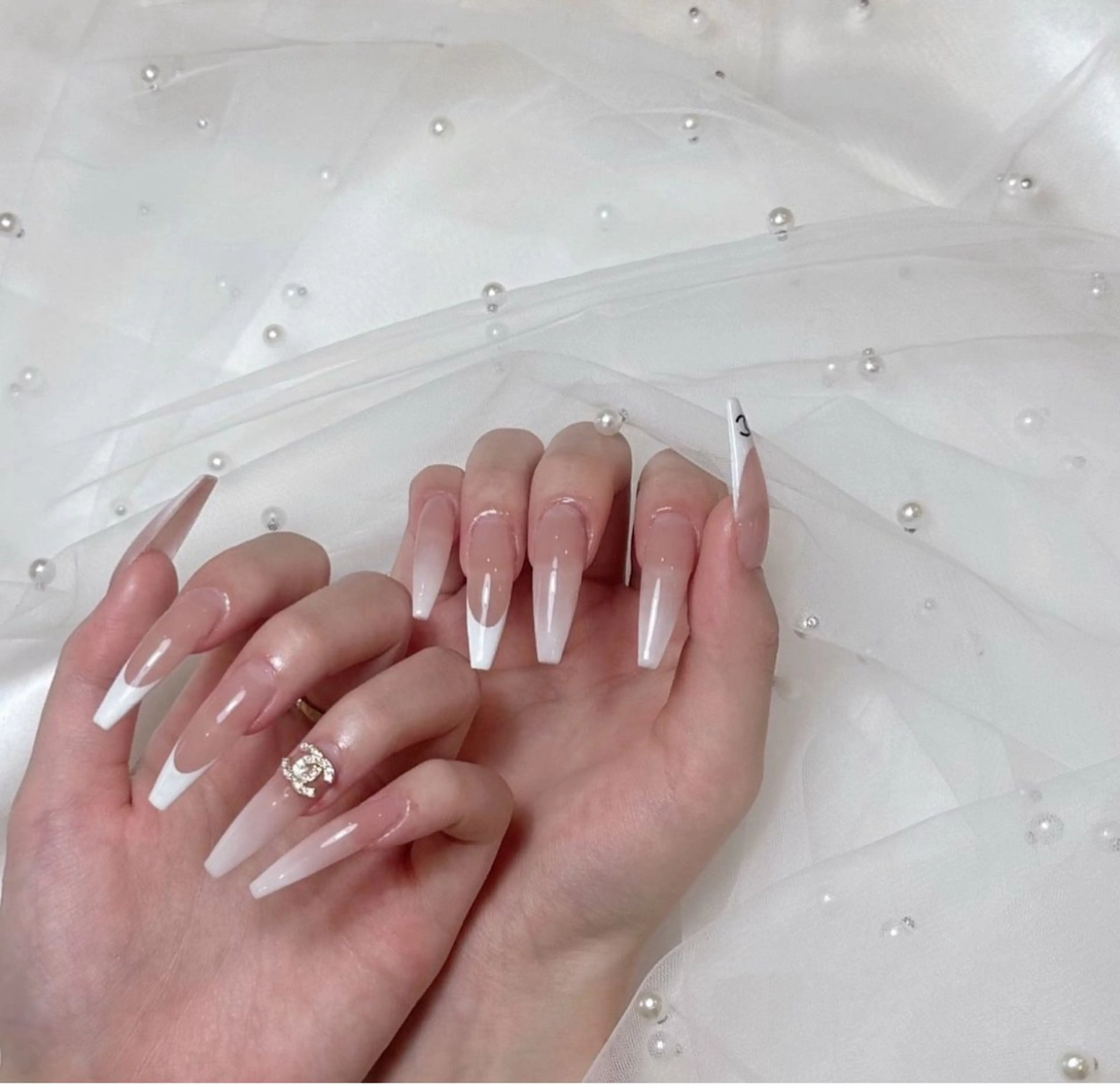 ネイル ハンドネイル Doris Nail Salonのネイルデザイン