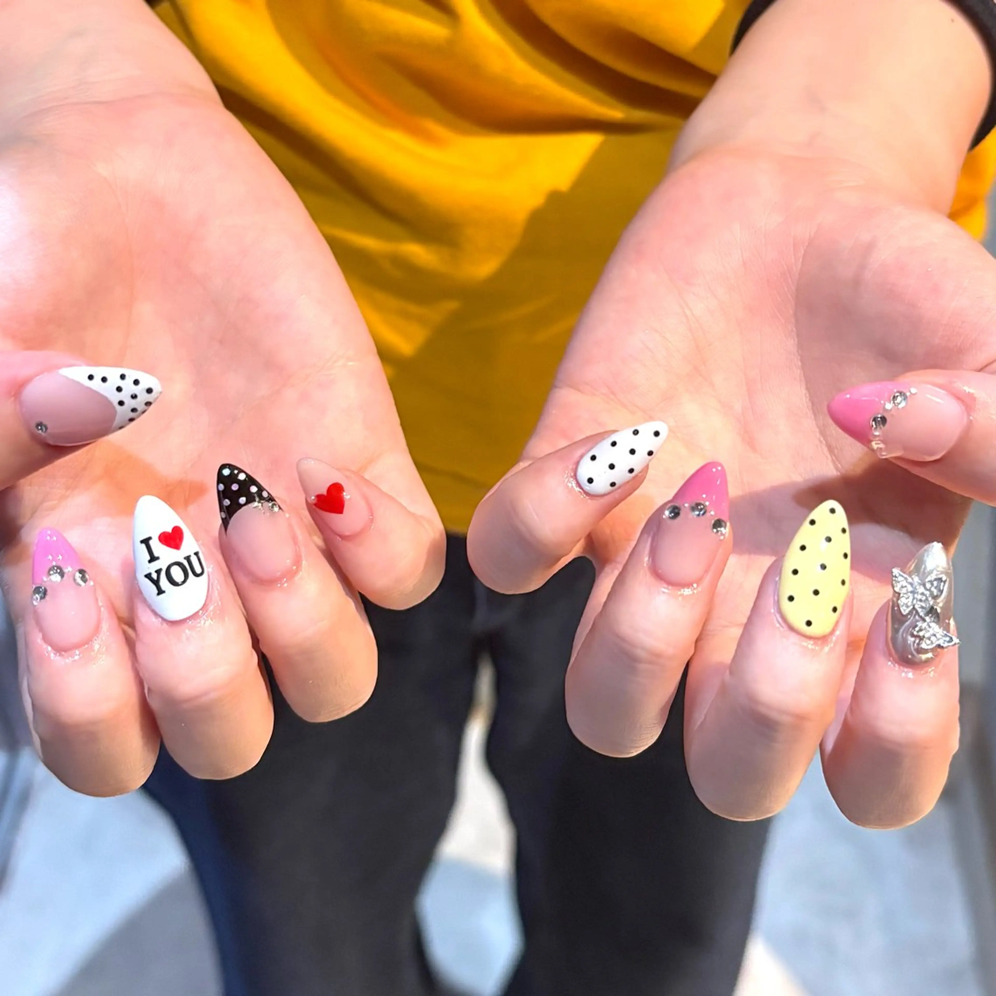 ネイル ハンドネイル 🦋WOLTOKYO 🦋shizukuのネイルデザイン