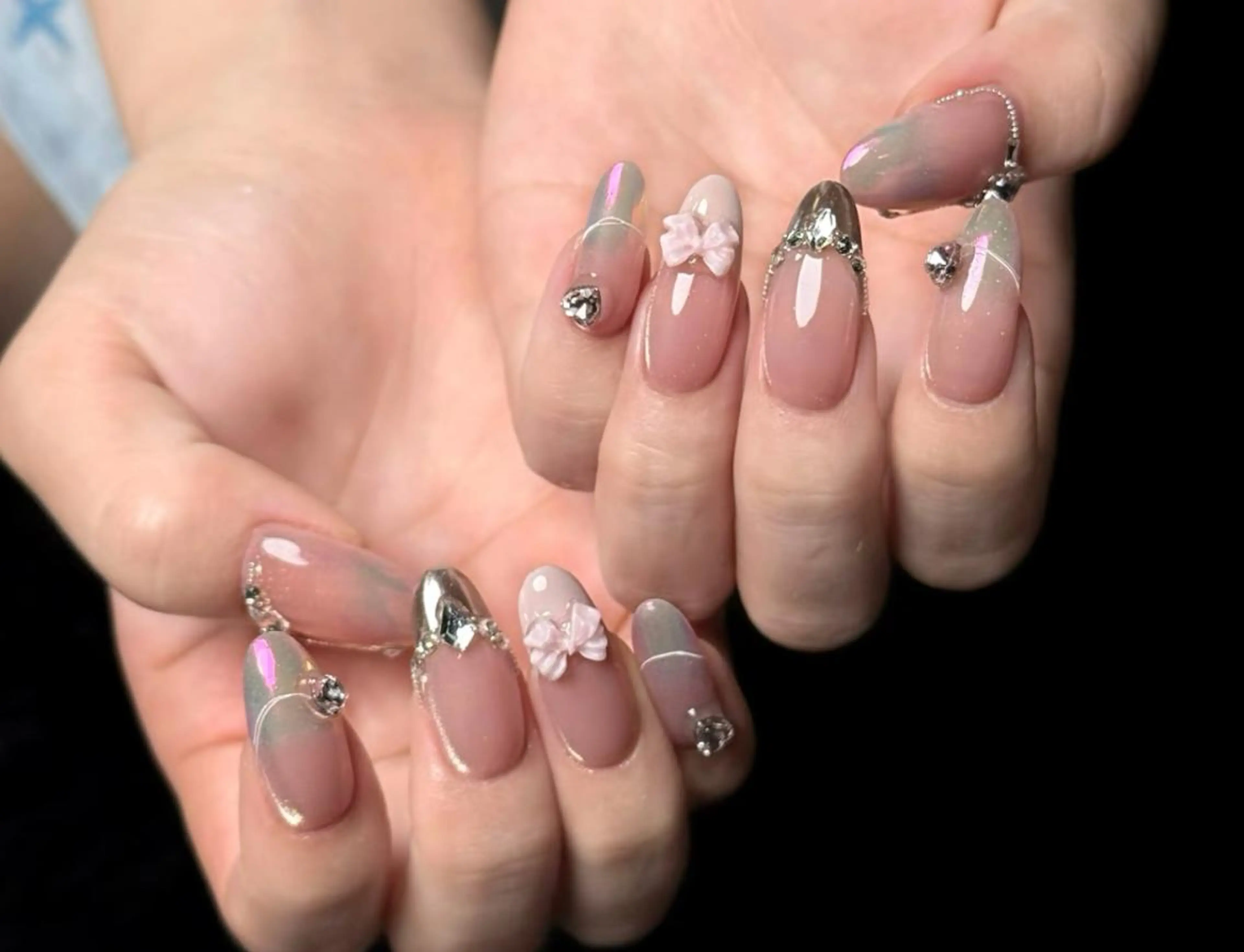 ネイル ハンドネイル ハンドケア 🍑 momo_nailのネイルデザイン