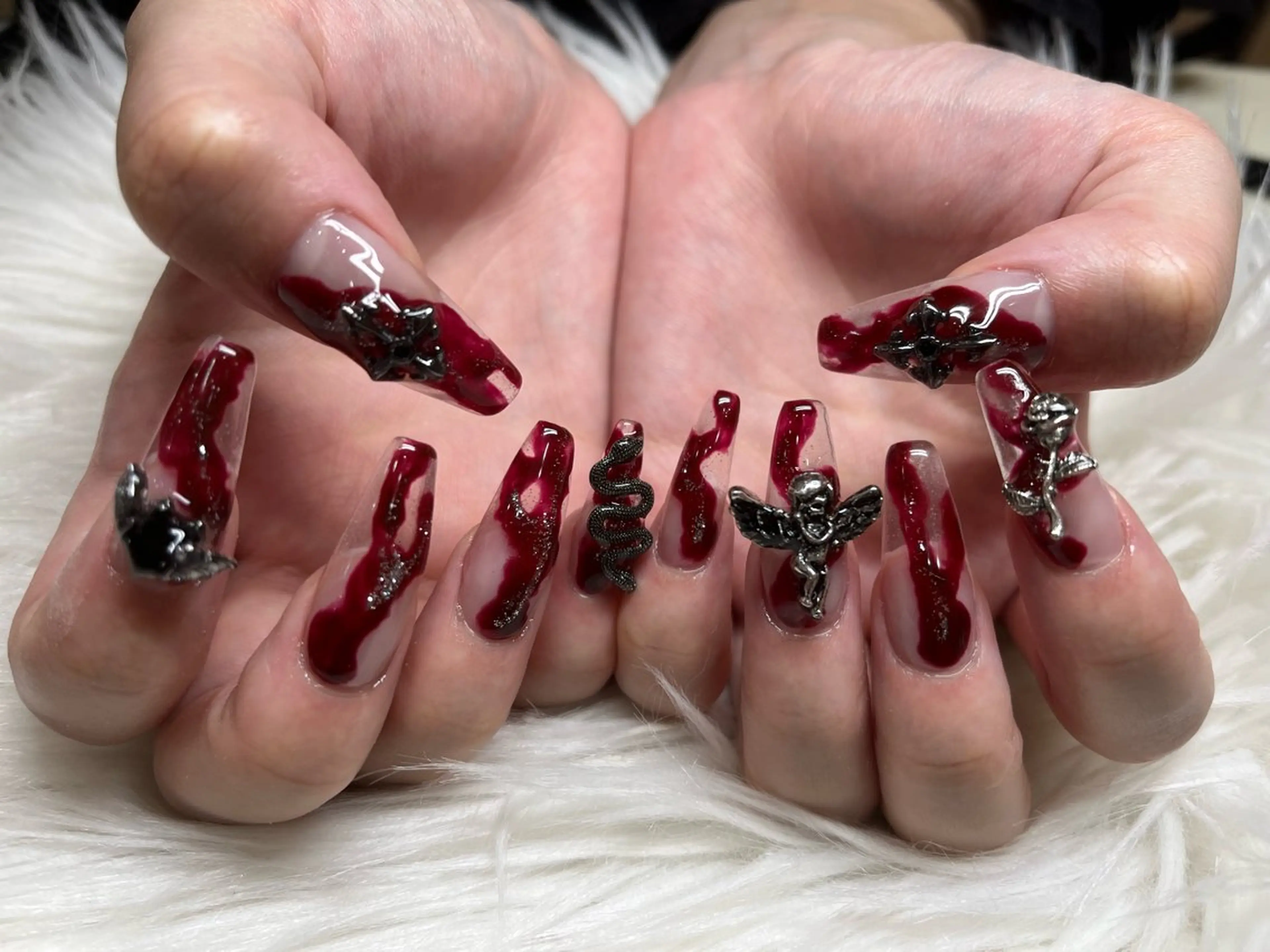 ネイル SOARE🤍 🤍のネイルデザイン