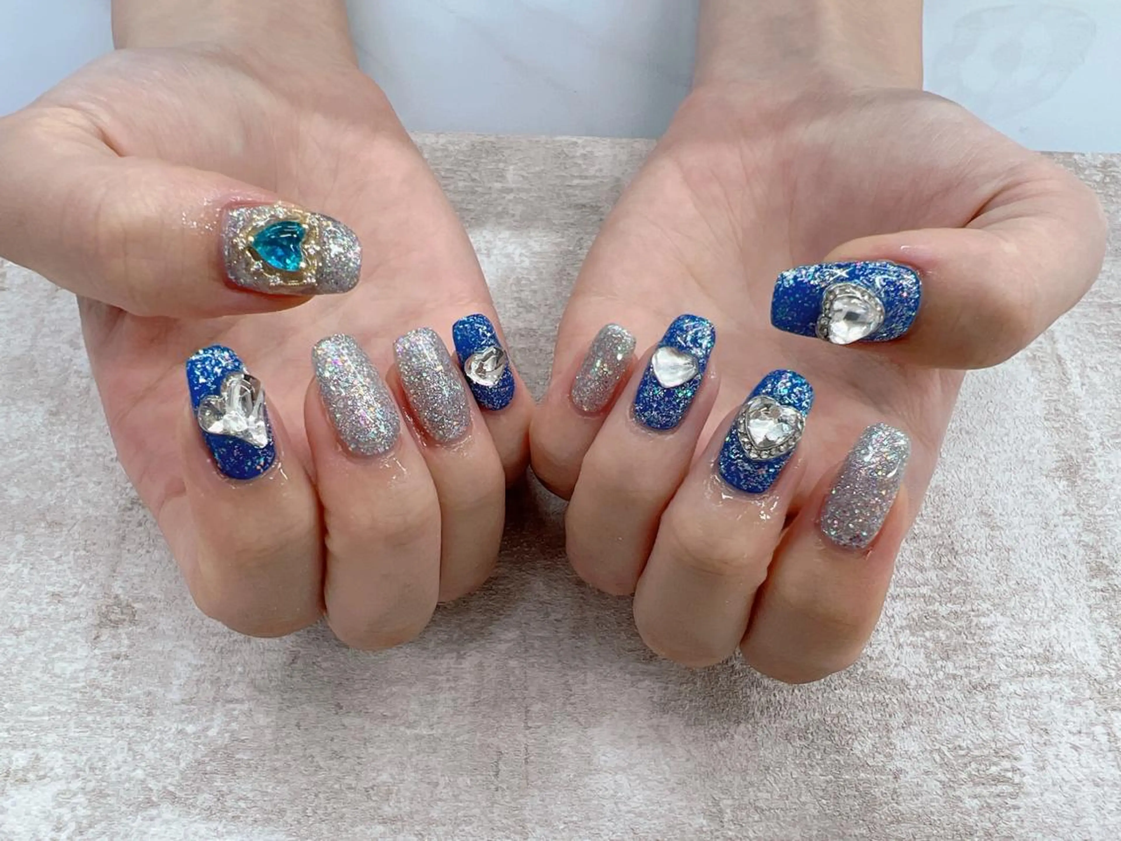 ネイル Romine アイラッシュ&ネイルのマツエク・マツパデザイン