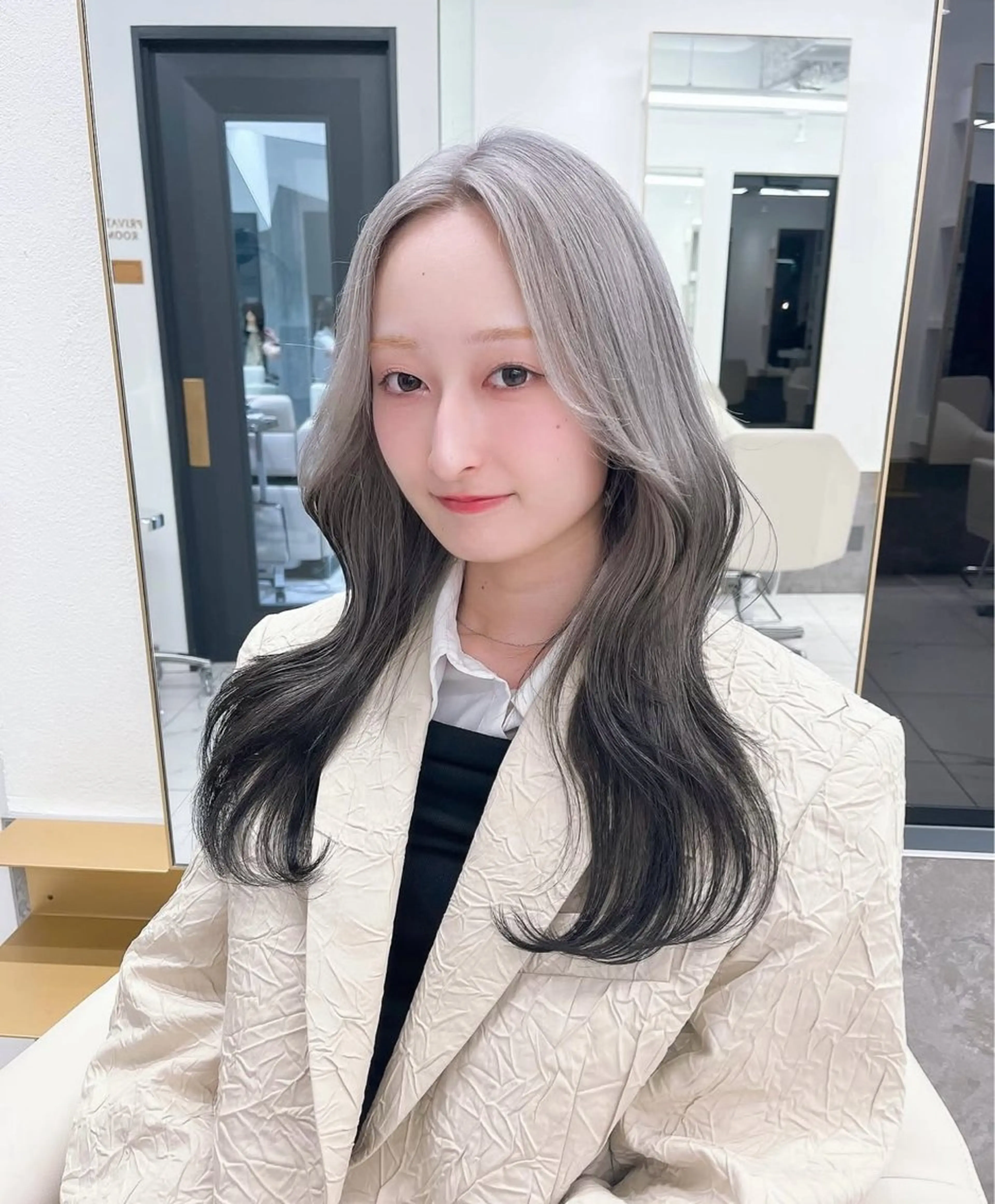 ロング 尾前 了守のヘアスタイル
