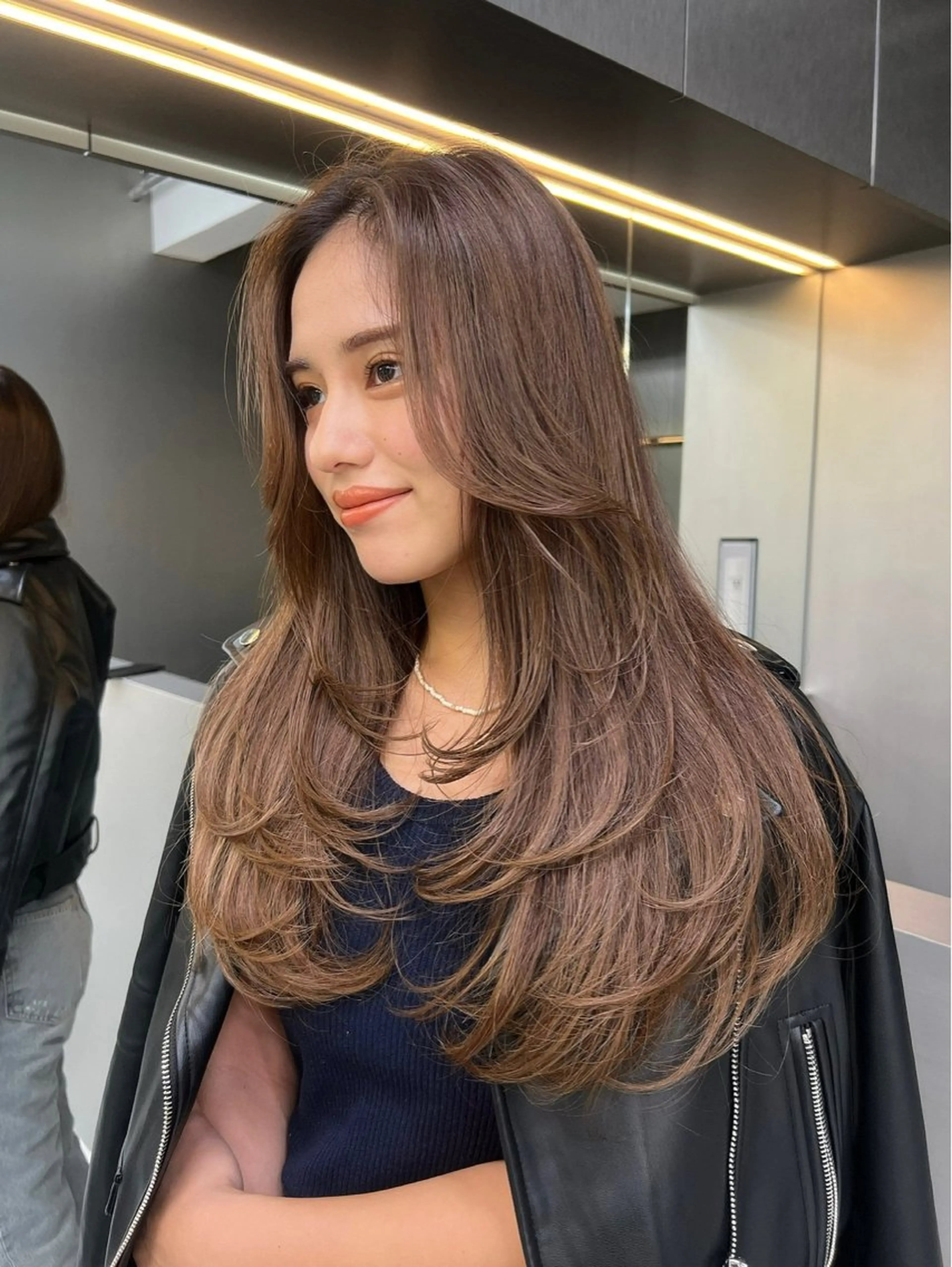 ロング 🫧バレイヤージュ/ ハイトーン/ミズキのヘアスタイル