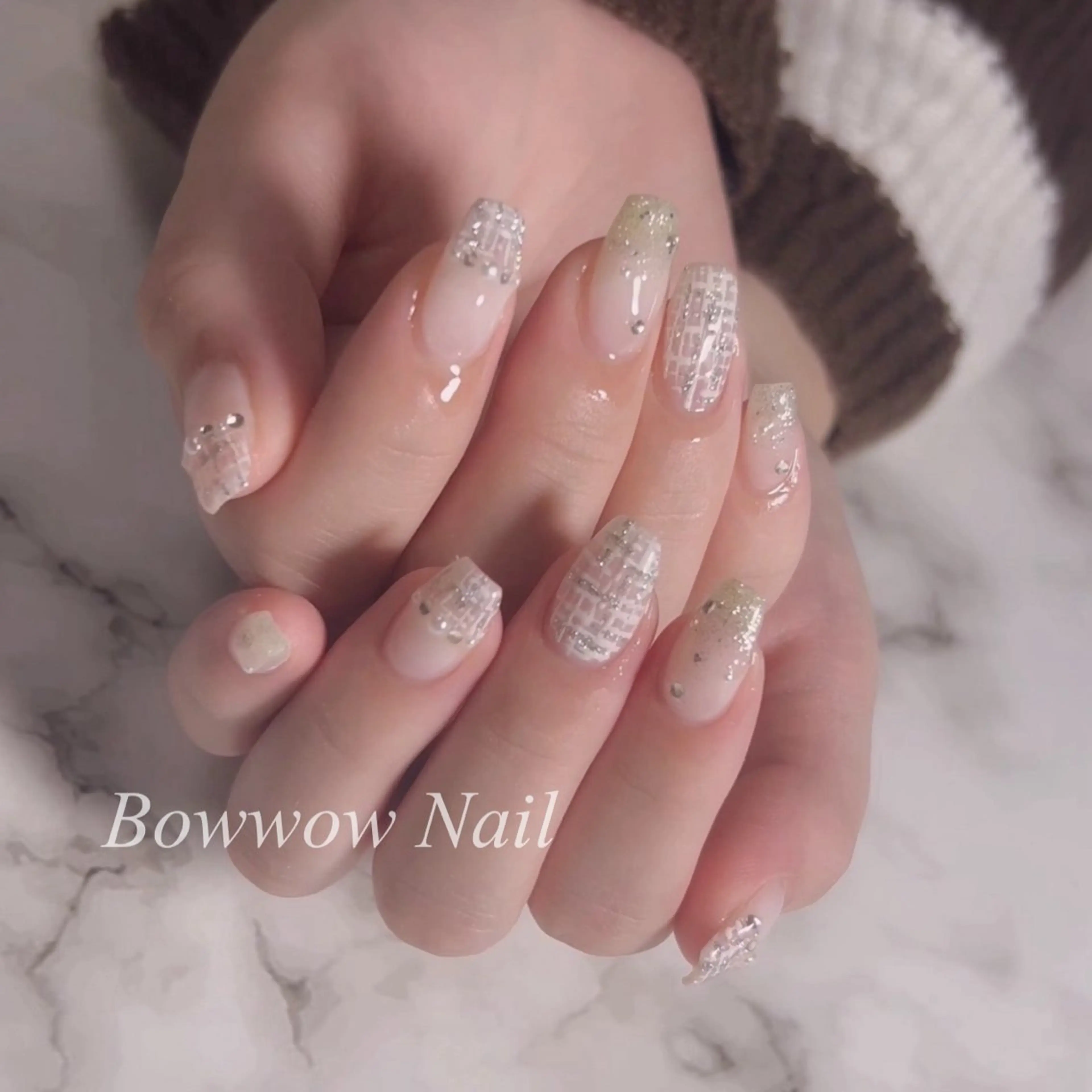 ネイル 長さ出し ツイードネイル 冬ネイル Bow wow Nail さや🧸のネイルデザイン