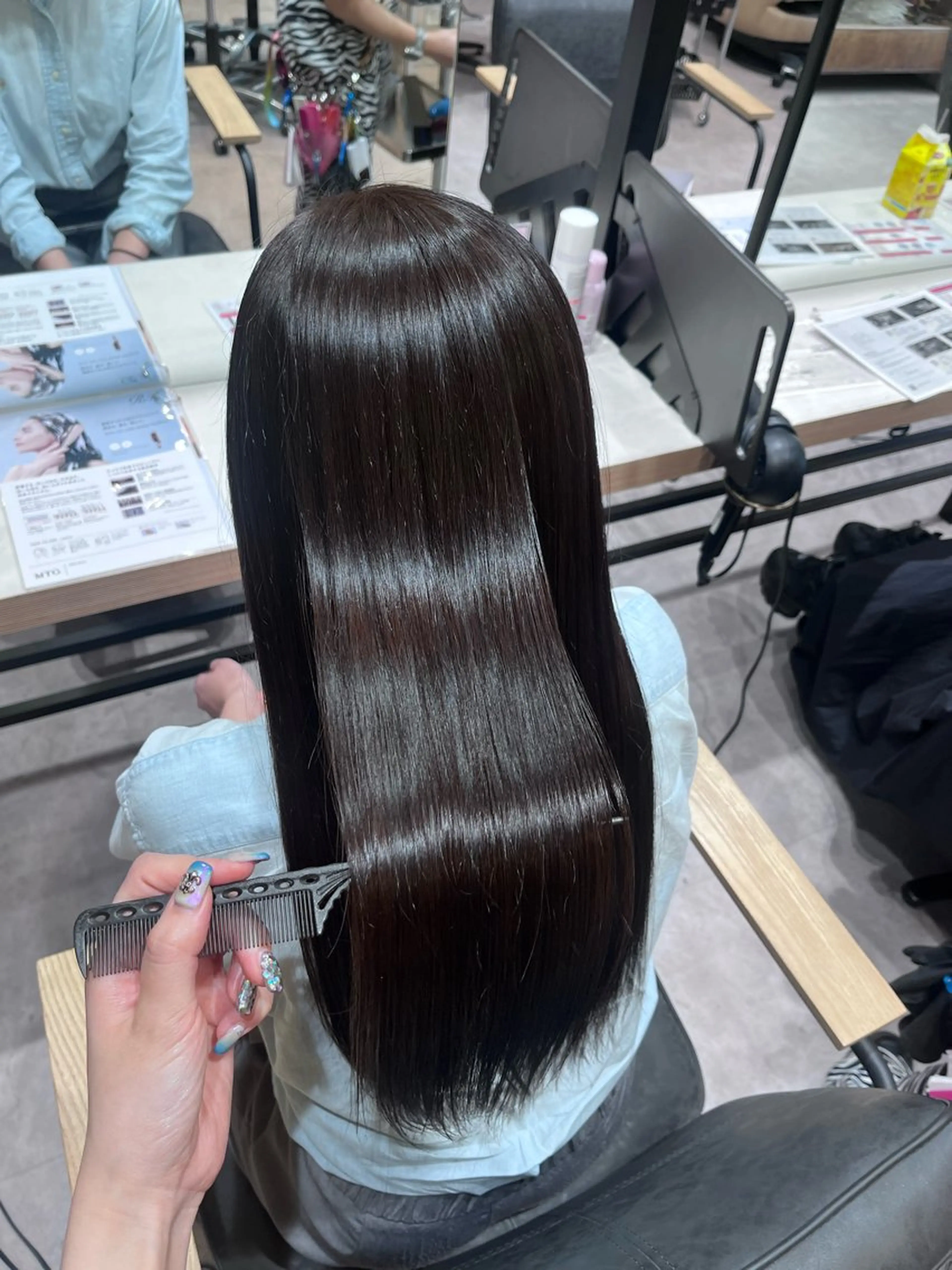 ロング カラー ヘアカラー 🩶レイナ🩶 color/nailのヘアスタイル