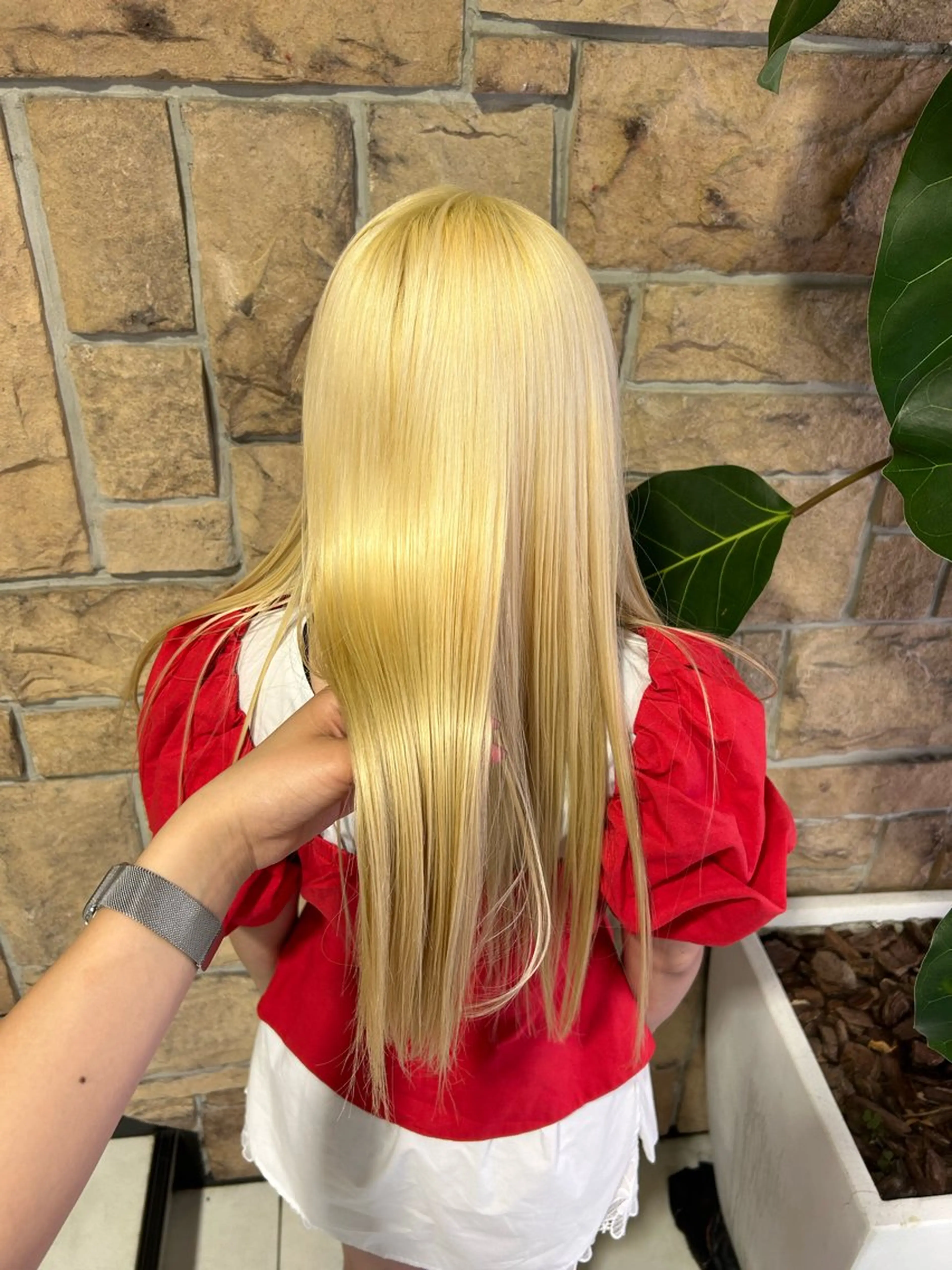 ロング レイヤー／マツエク 💋𝑨𝑵𝑵𝑨のヘアスタイル