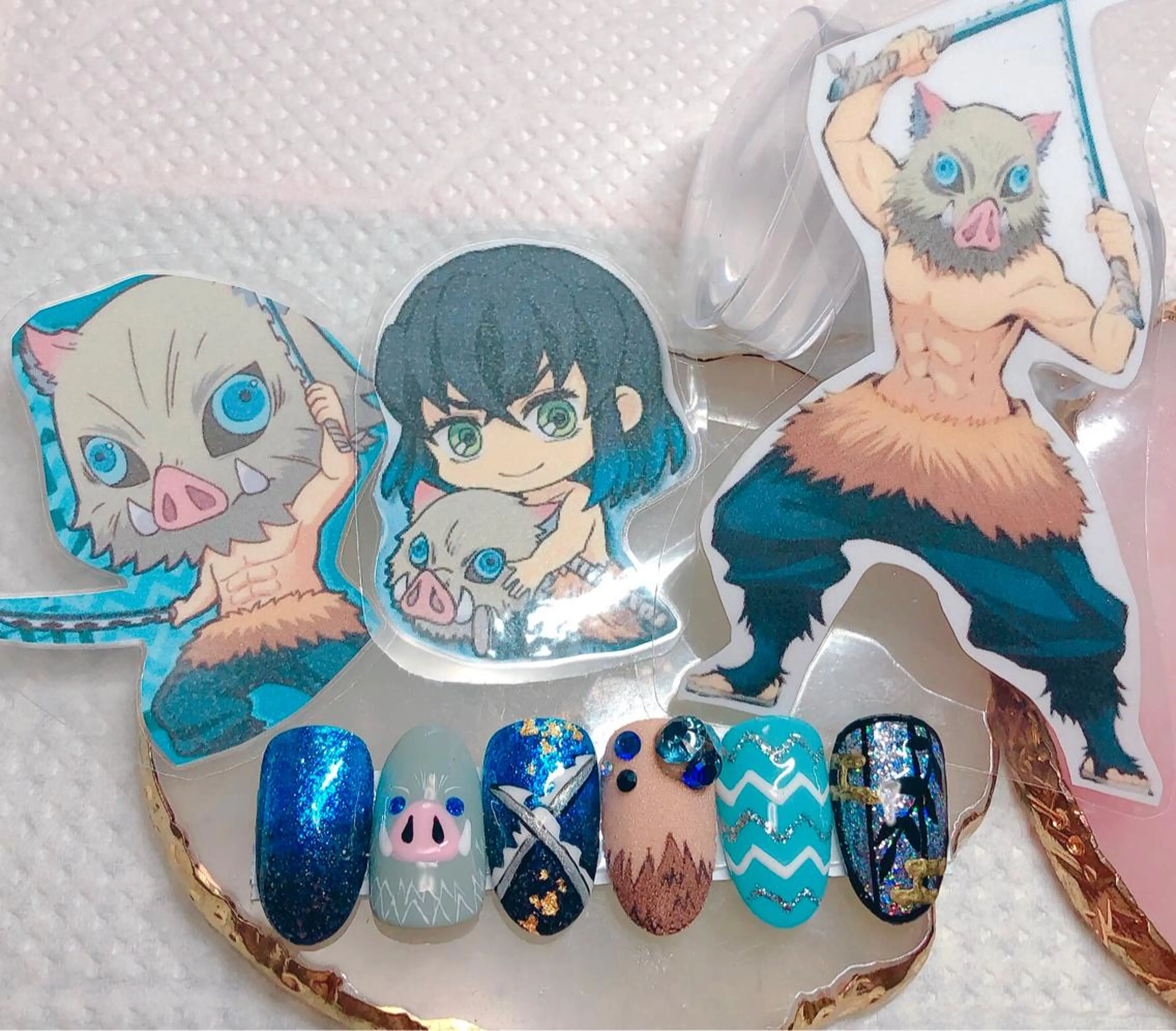 ネイル CROWN プライベートサロンのネイルデザイン