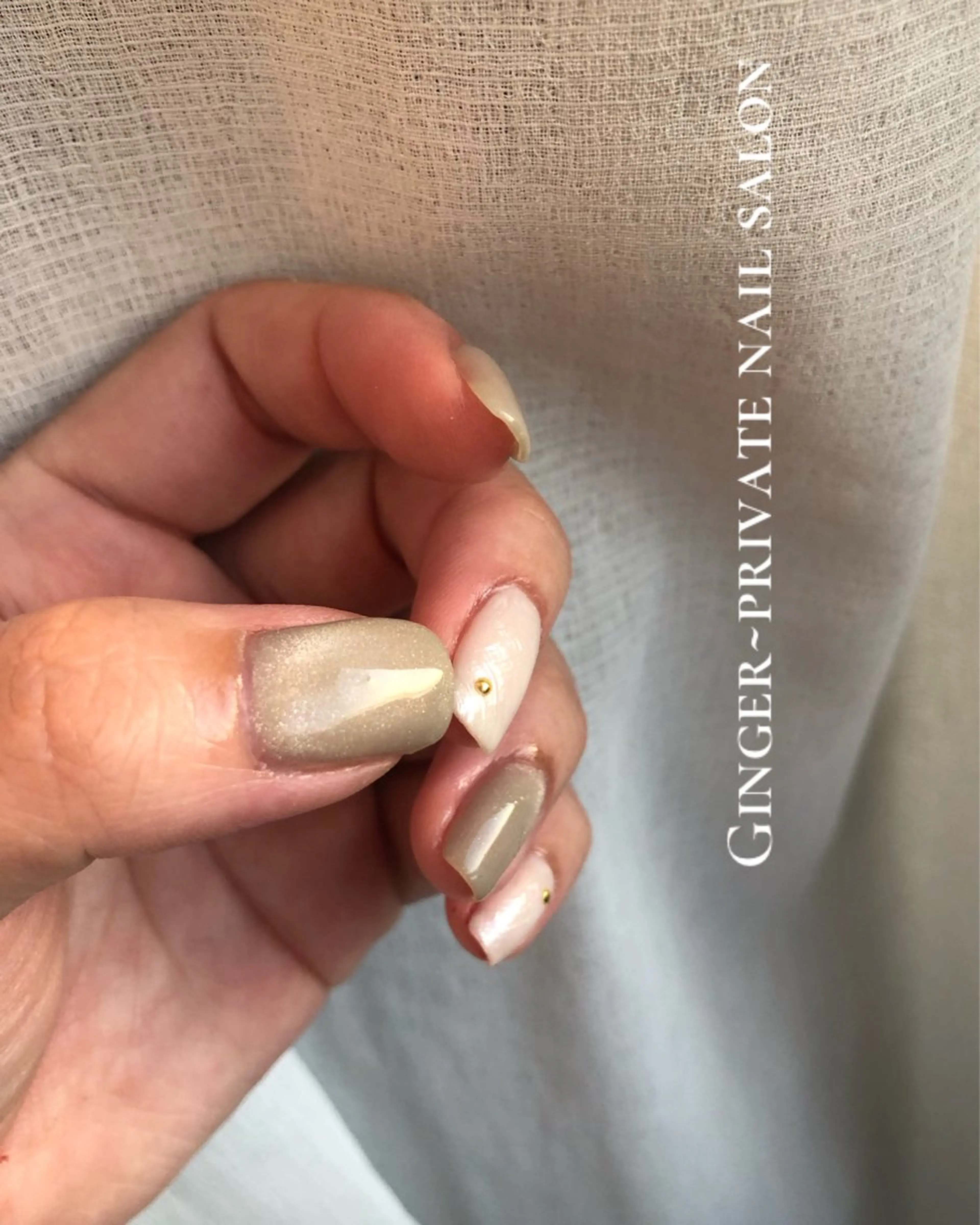ネイル フットネイル グラデーション ニュアンスネイル オフィスネイル ginger nail&spaのネイルデザイン