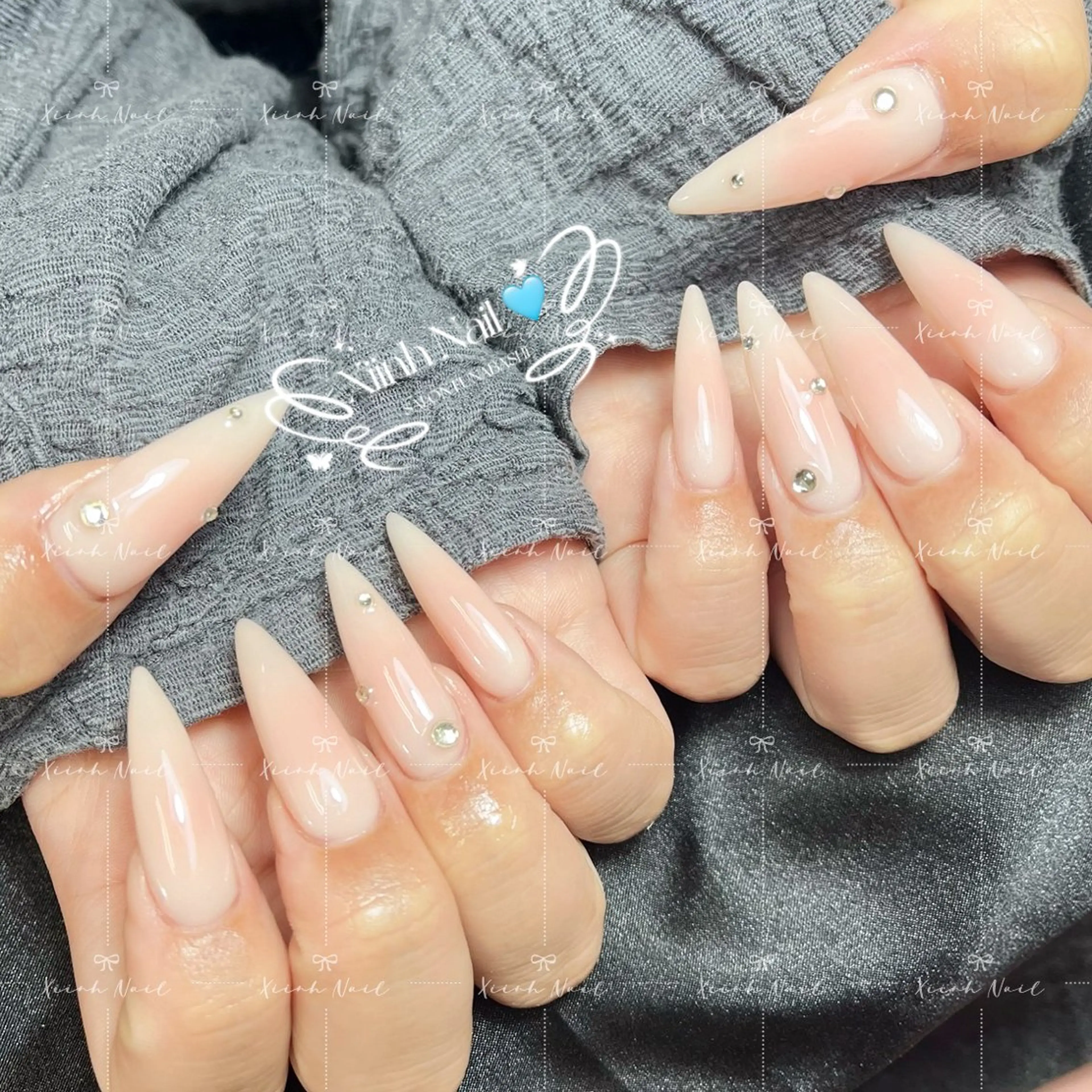 ネイル チークネイル 桜ネイル 長さ出し フットネイル ジェルネイル ハンドネイル XIINH NAIL SALONのネイルデザイン