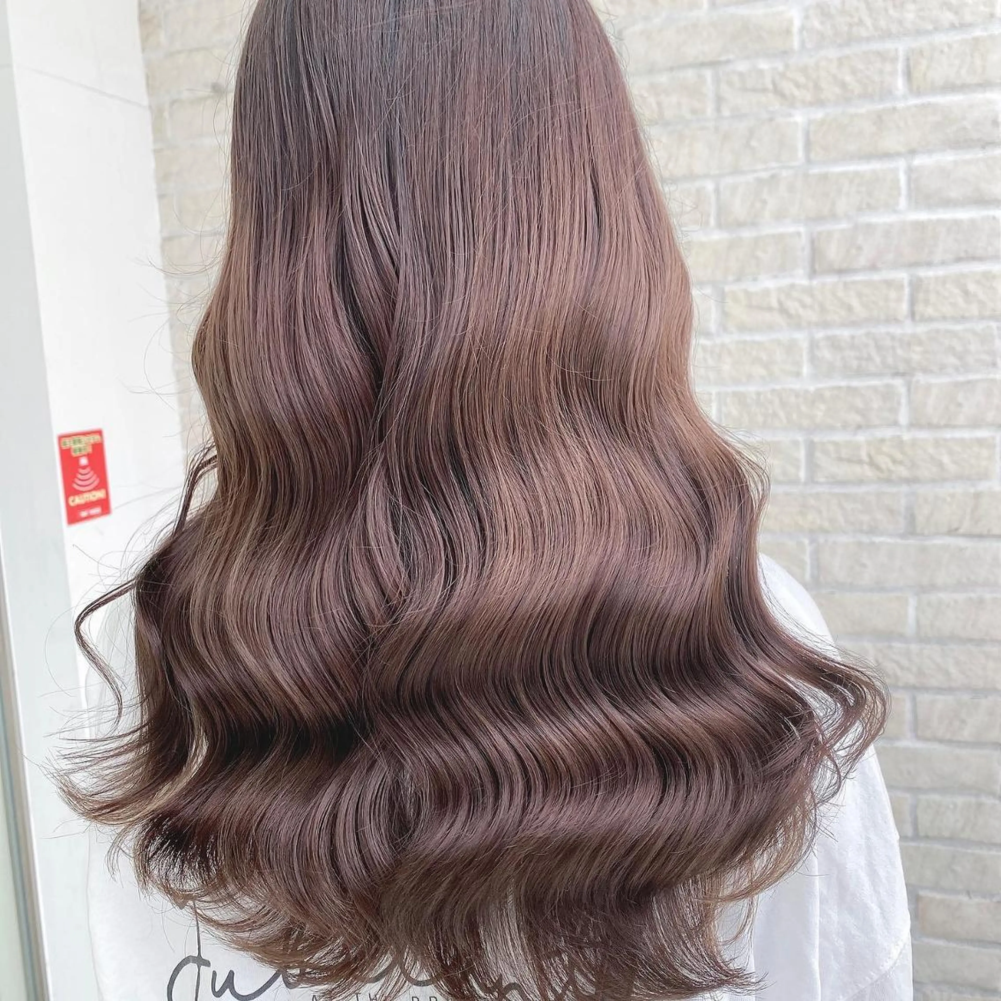 カラー ベージュカラー ブリーチ ブラウンカラー ショコラグレージュ ココアブラウン 艶髪レイヤーの王 また復活の大澤竜馬のヘアスタイル