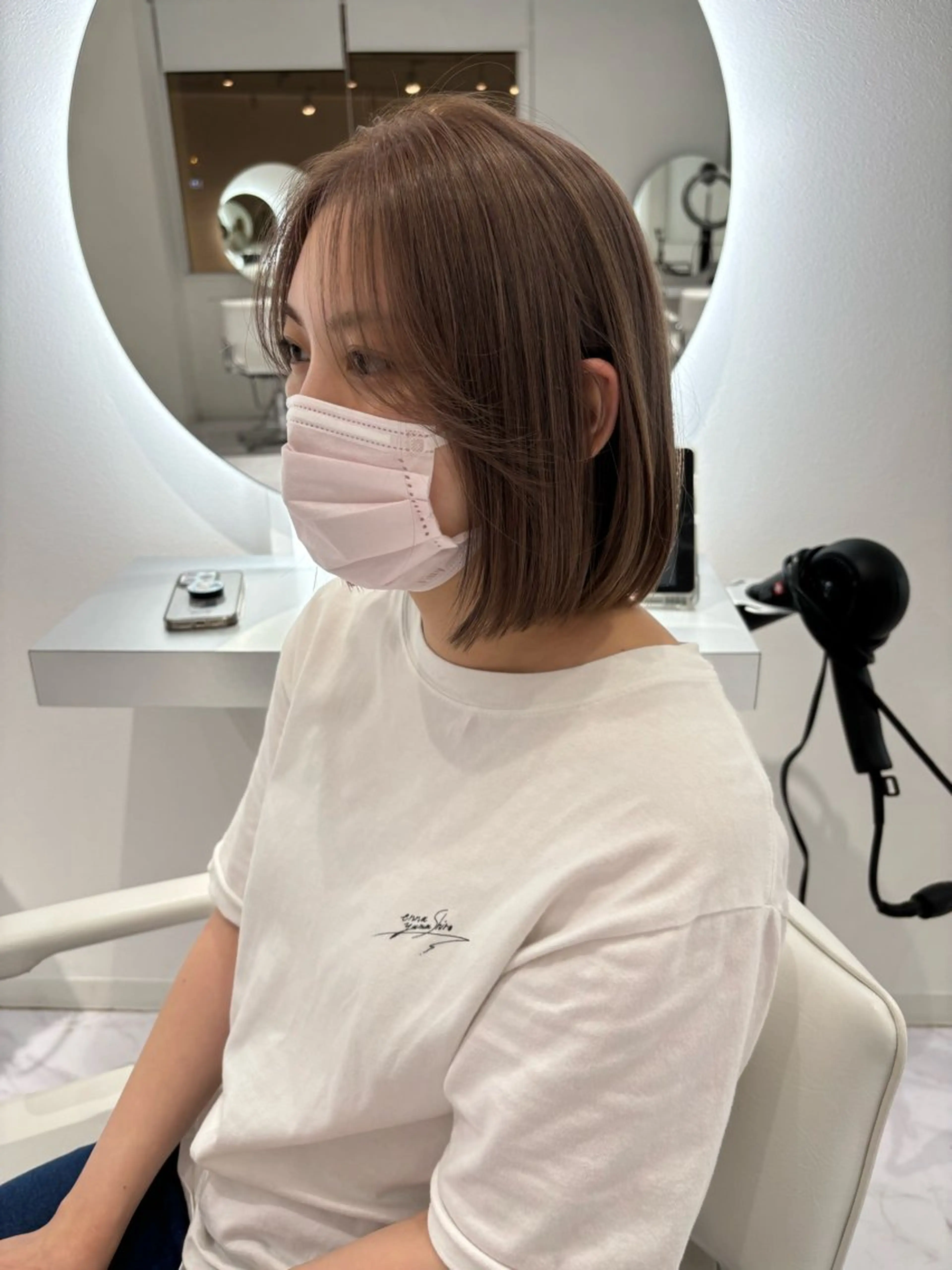 ショート レイヤーカット🤍 seriraのヘアスタイル