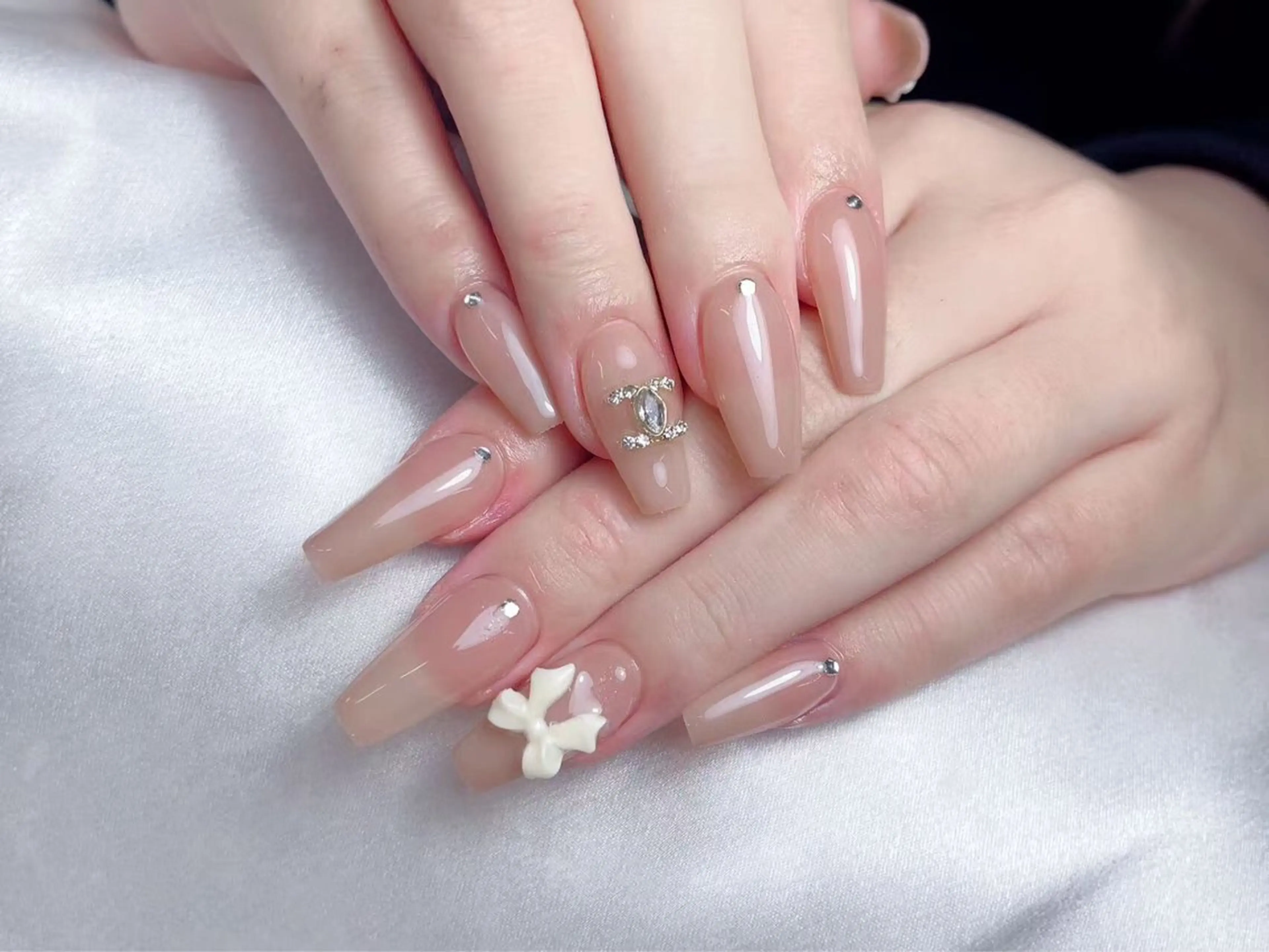 ネイル LR.ONE ヨウのネイルデザイン