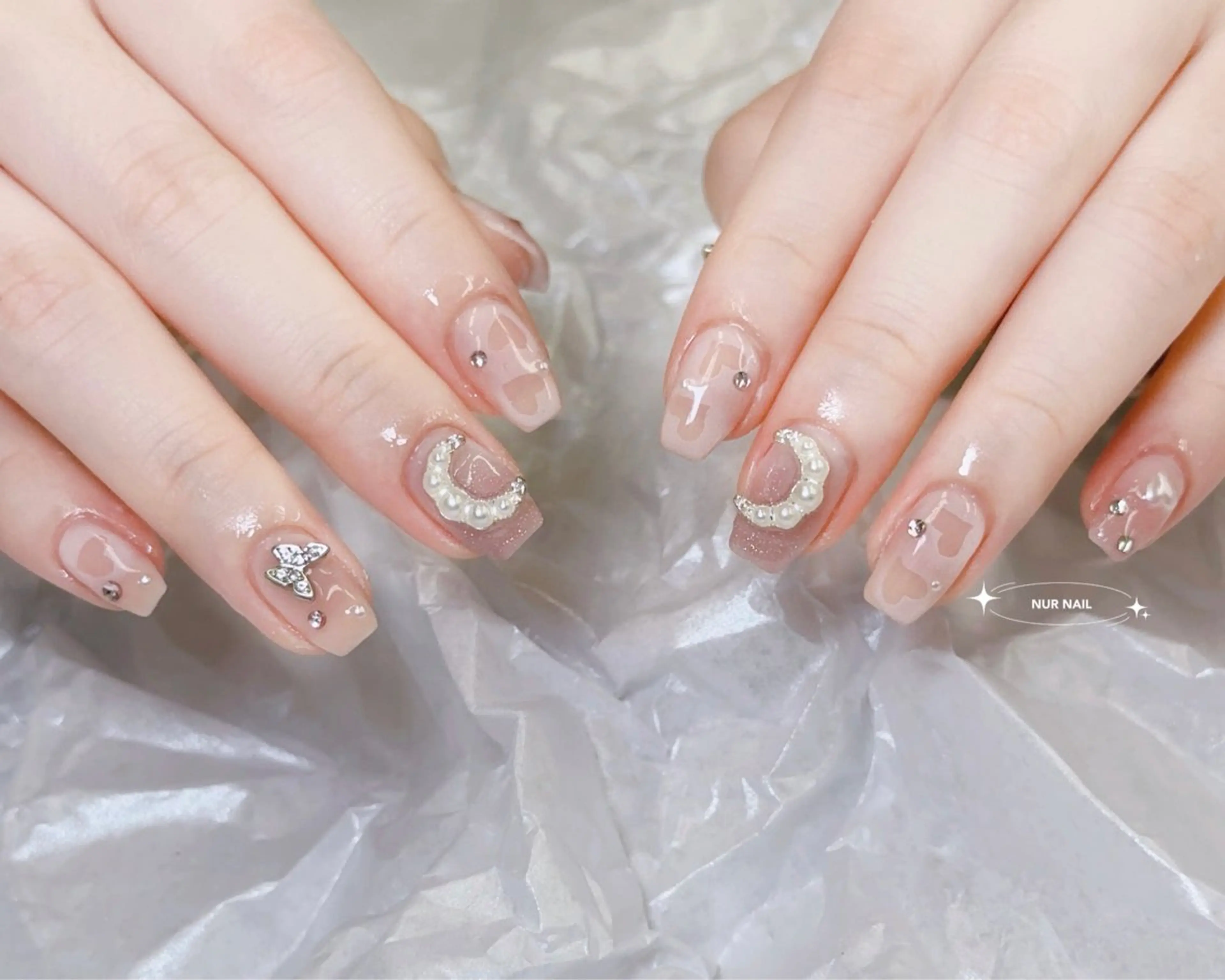 ネイル ハンドネイル ハンドケア RINA 🤍のネイルデザイン