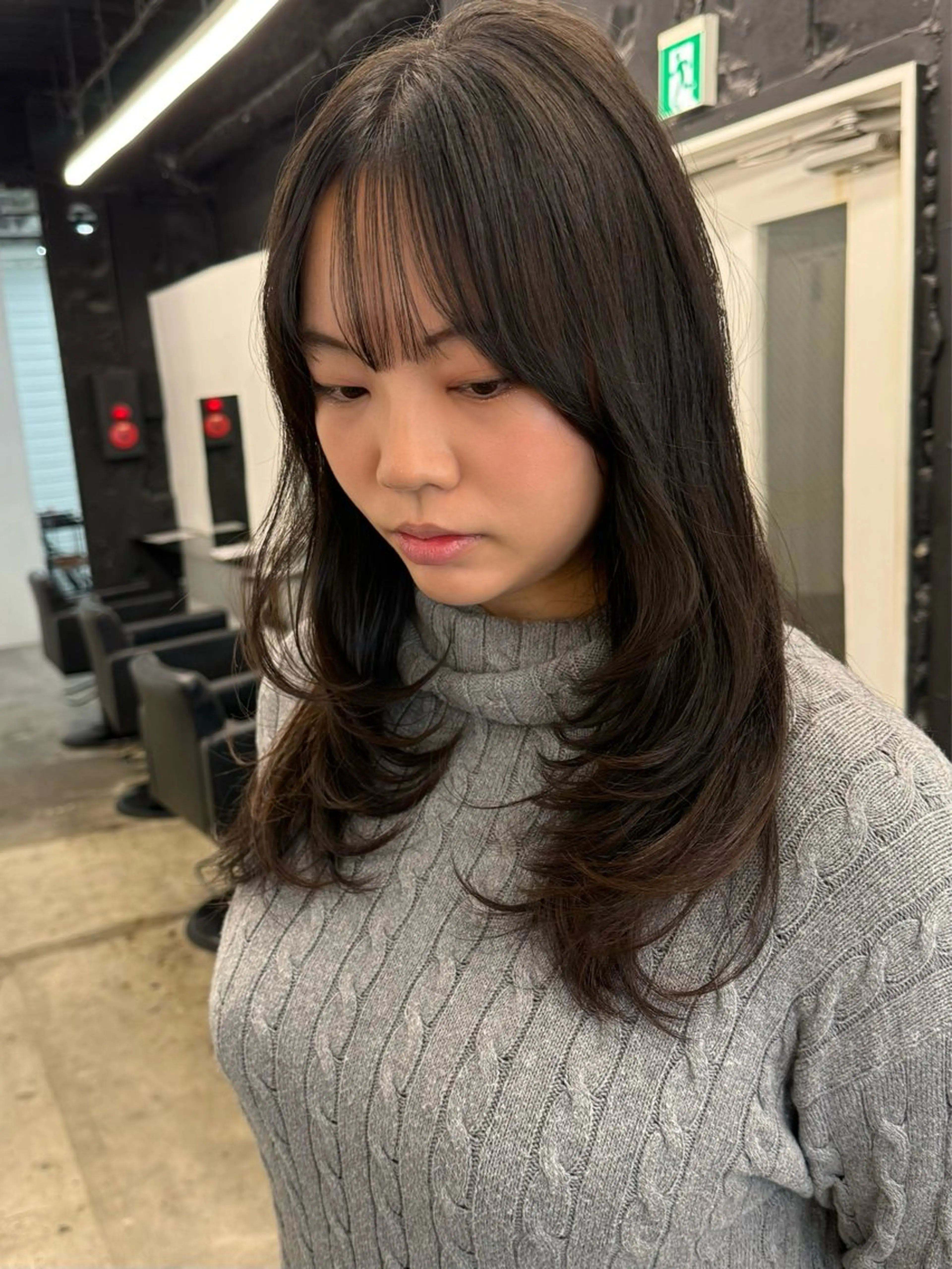 セミロング セミロングレイヤー 顔周りカット レイヤーカット 小顔カット カット ヘアカラー トリートメント ［似合わせヘア］ ✂︎OGURO✂︎のヘアスタイル