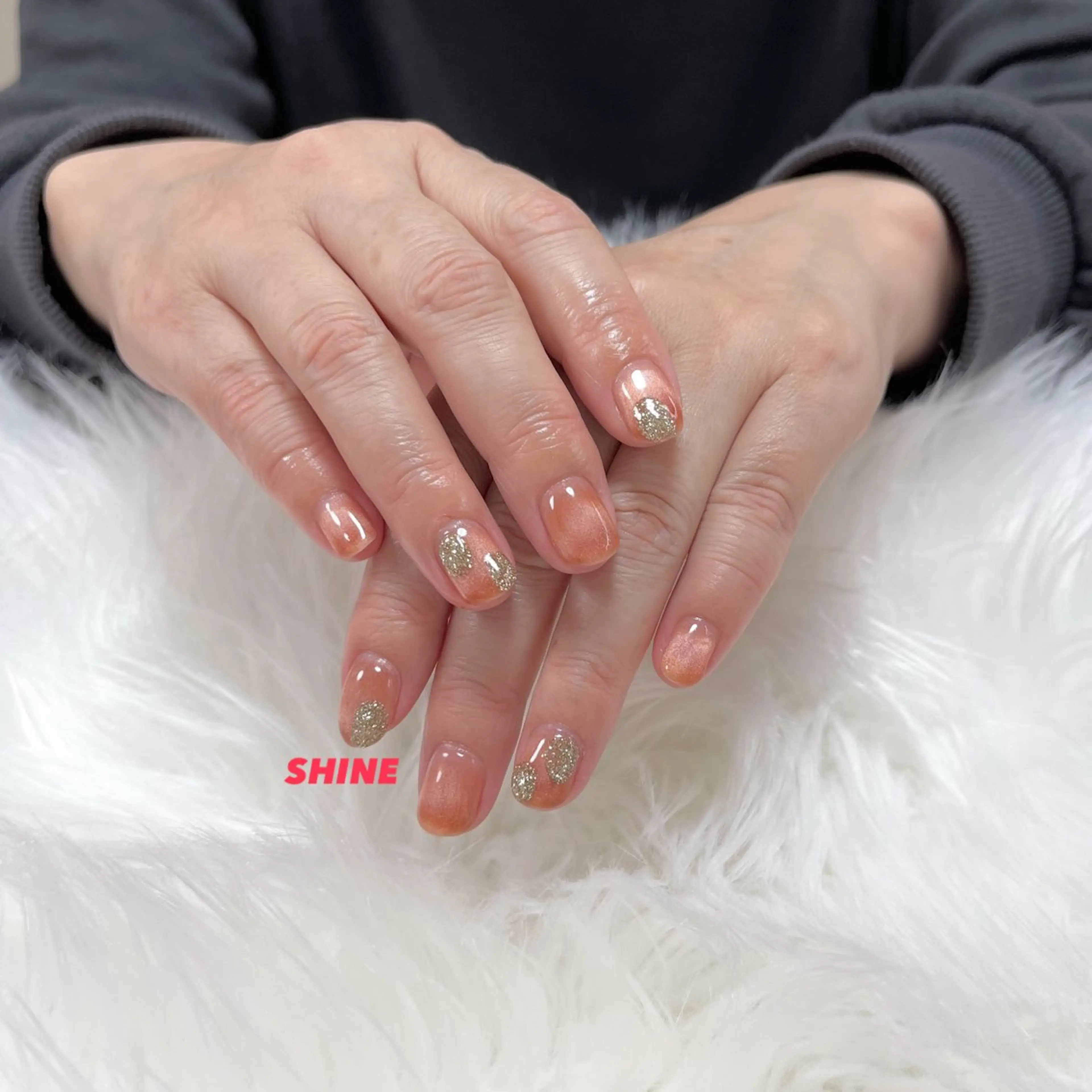 ネイル マグネットネイル ハンドネイル SHINE nail salonのネイルデザイン