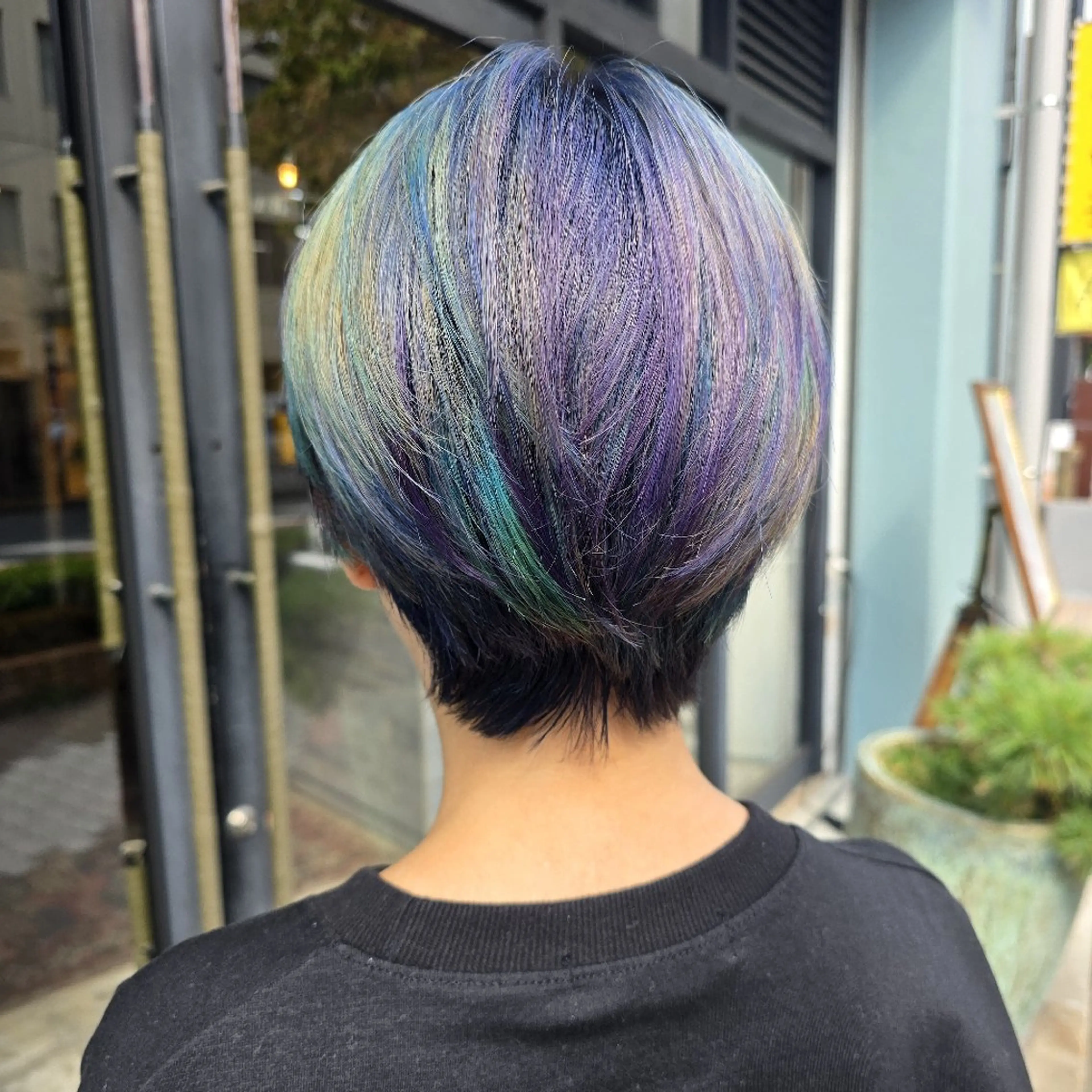 ショート カラー ブリーチ デザインカラー ハヤシ マユ ✂ 府中美容室のヘアスタイル