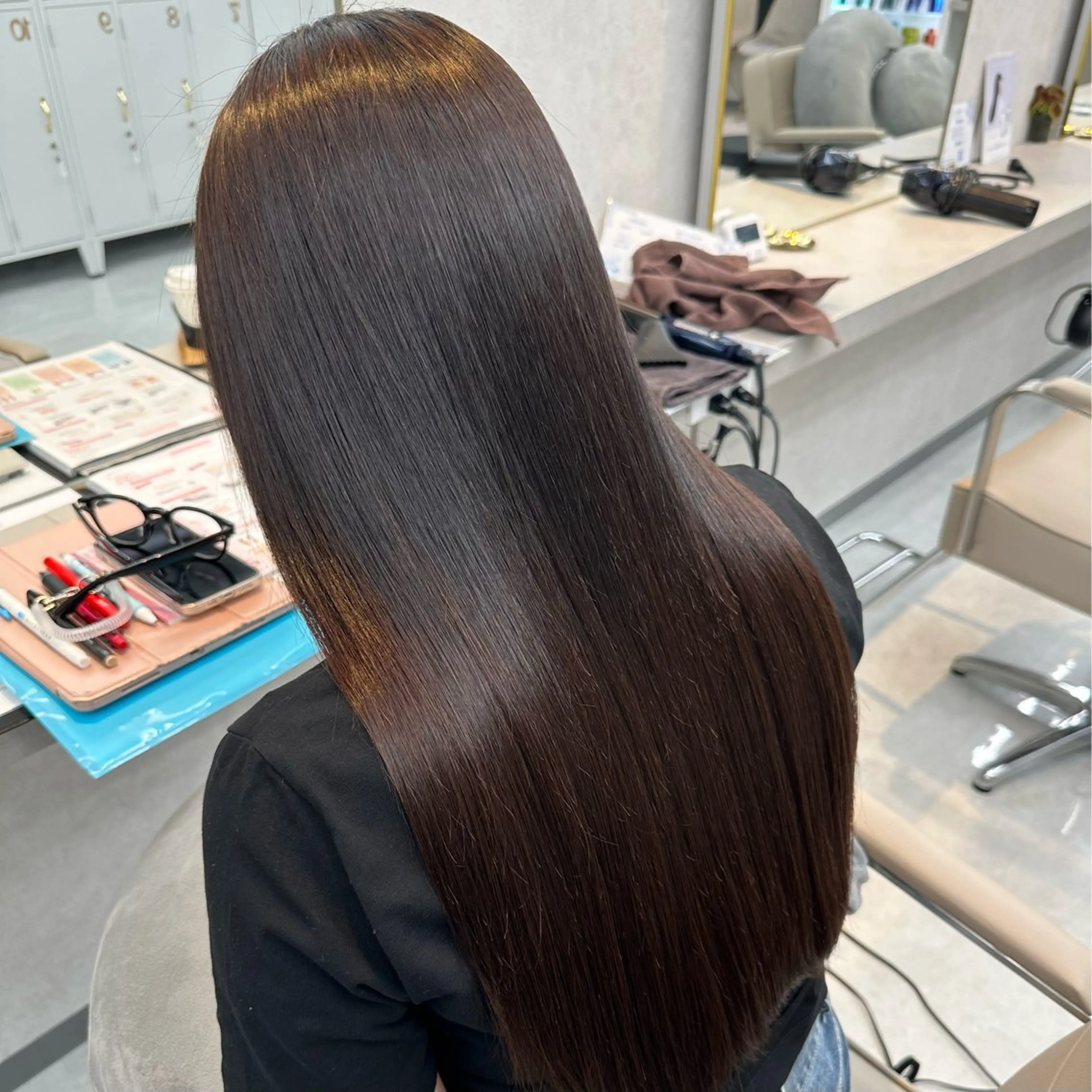 ロング 縮毛矯正 佐々木 玲のヘアスタイル