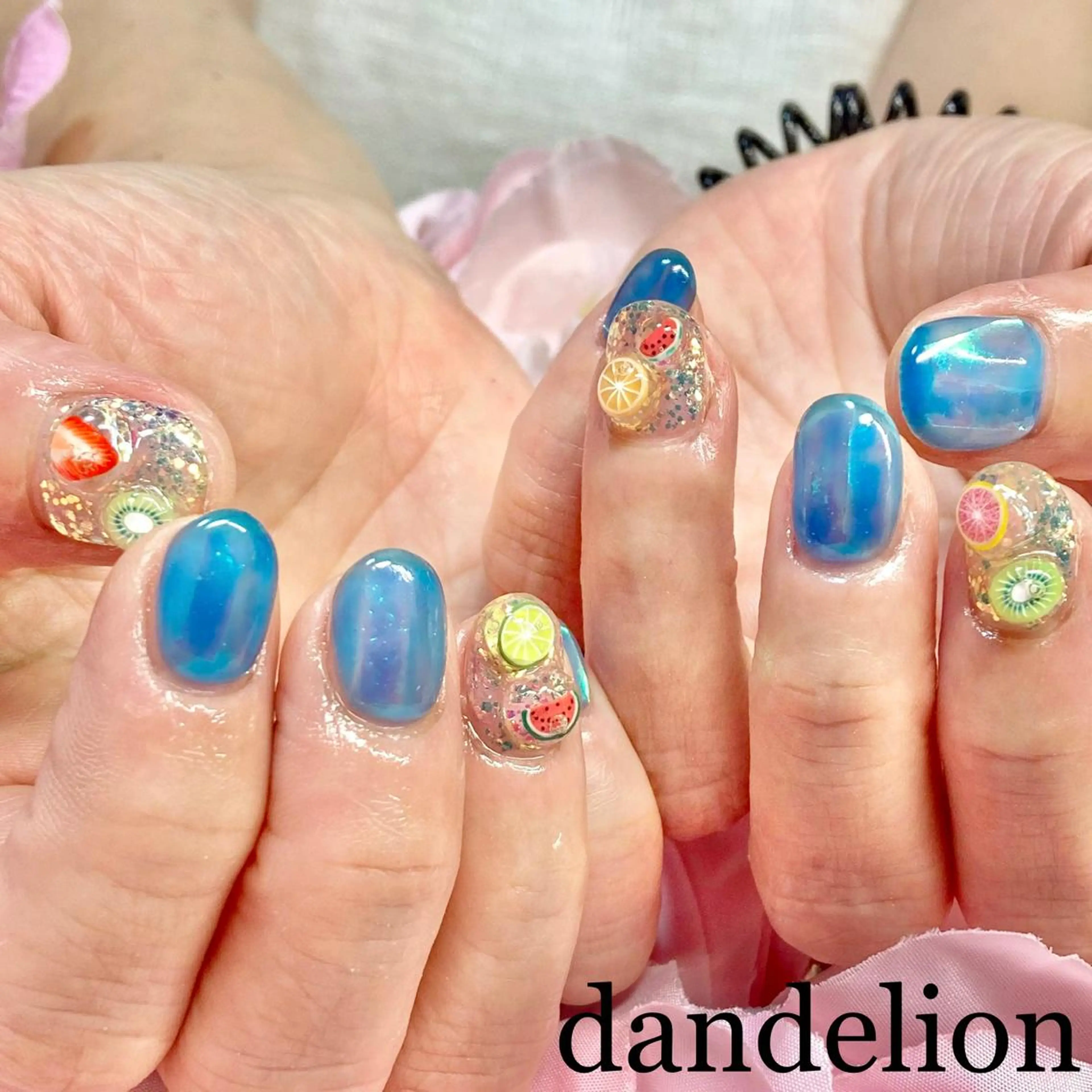 ネイル ハンドネイル ハンドケア dandelion ダンデライオンのネイルデザイン