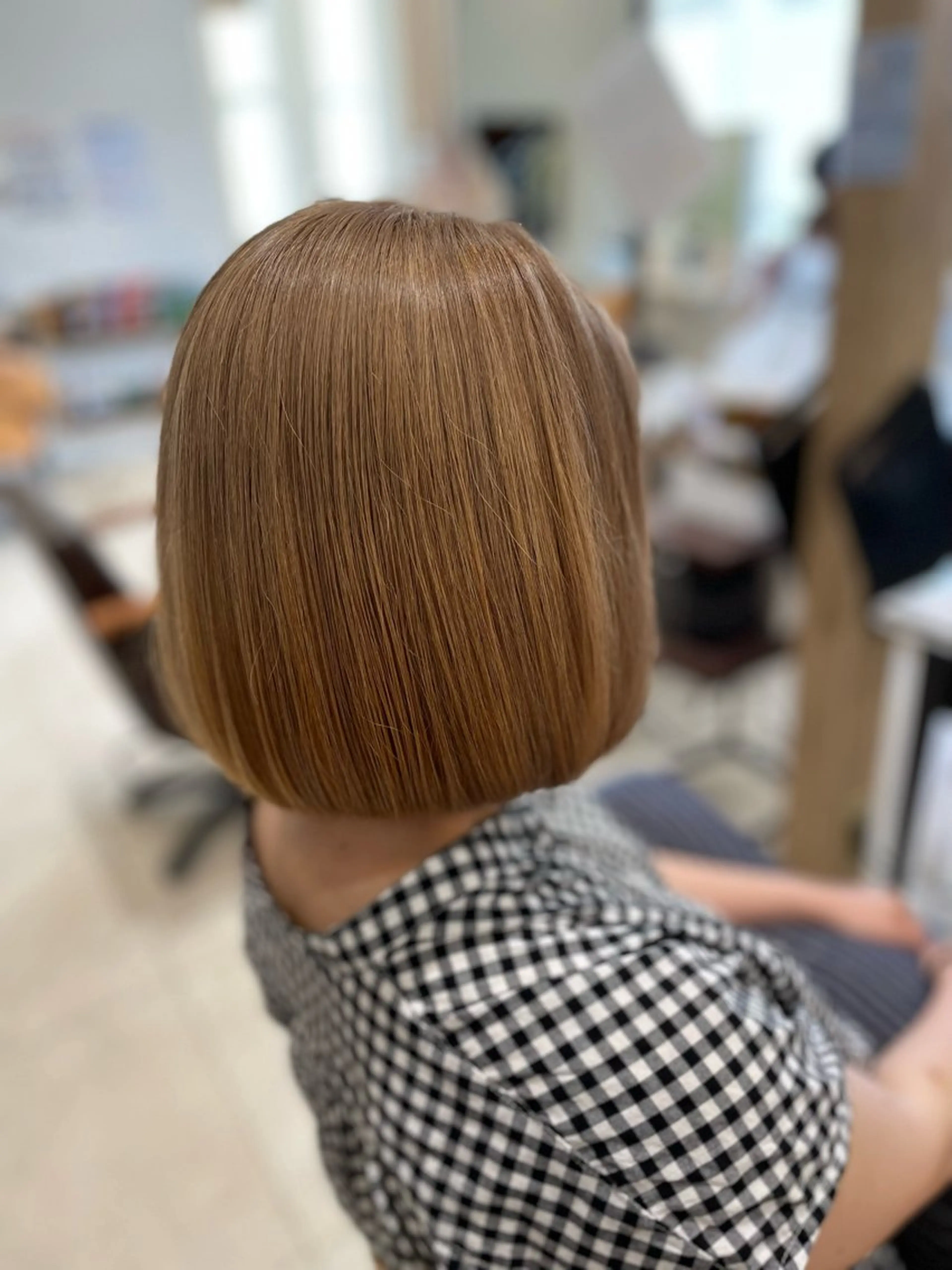 ショート カット ヘアカラー 安田 美由紀のヘアスタイル