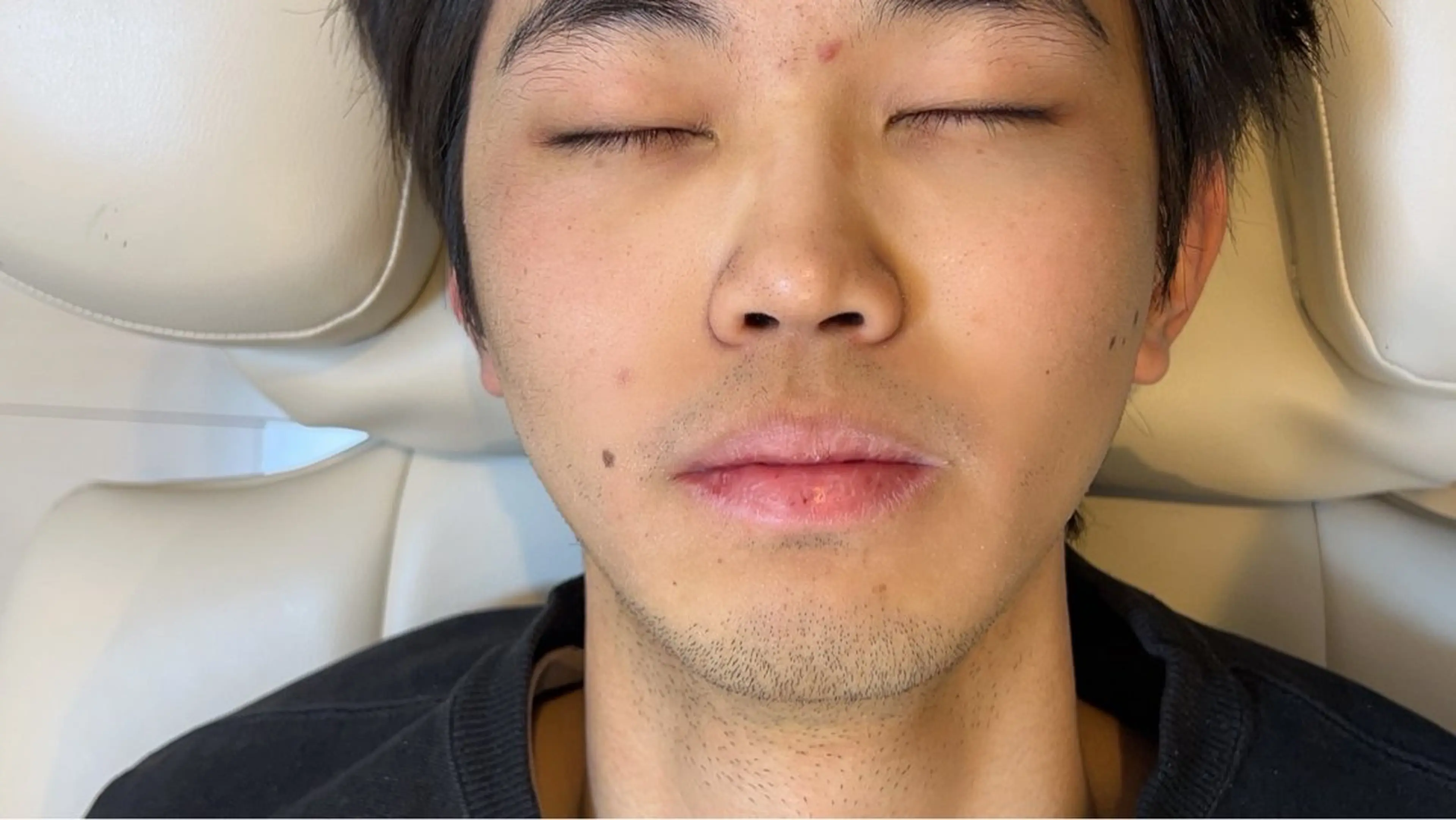 メンズ BINANDO 増田の眉毛・アイブロウイメージ