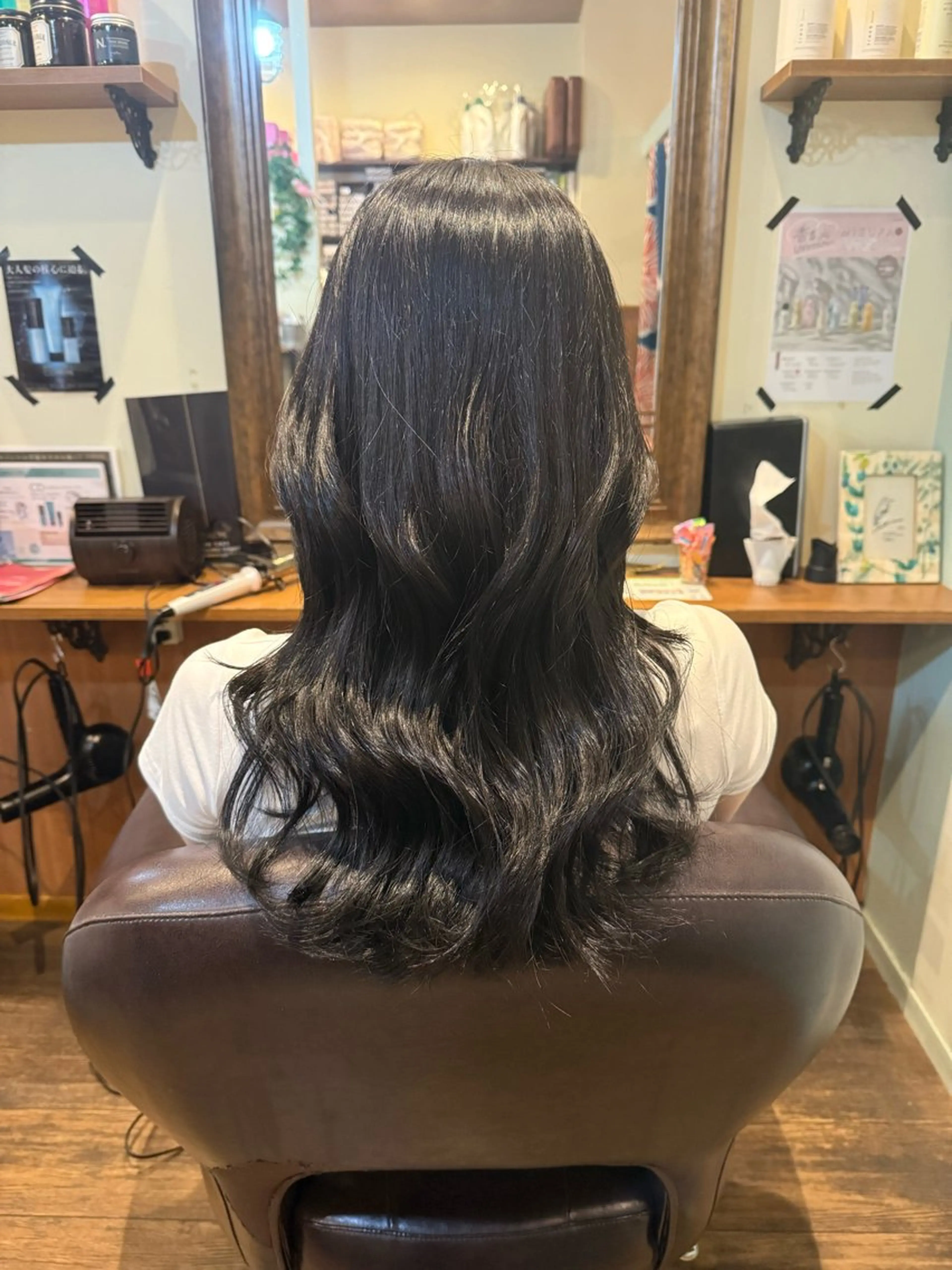 ロング カラー PINOT梅田 MOKAのヘアスタイル