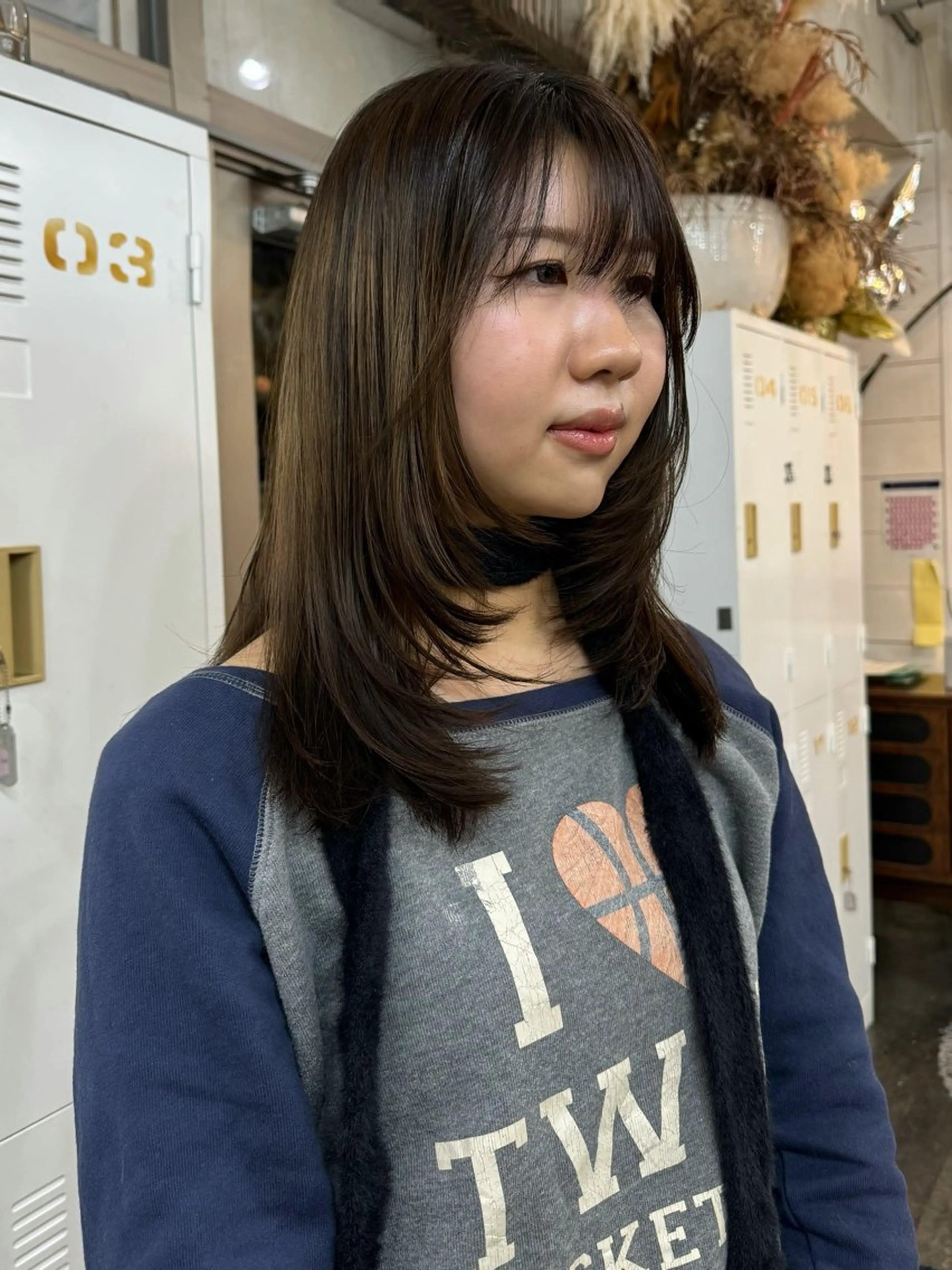 ミディアム YURAGI🌿 SAKIのヘアスタイル