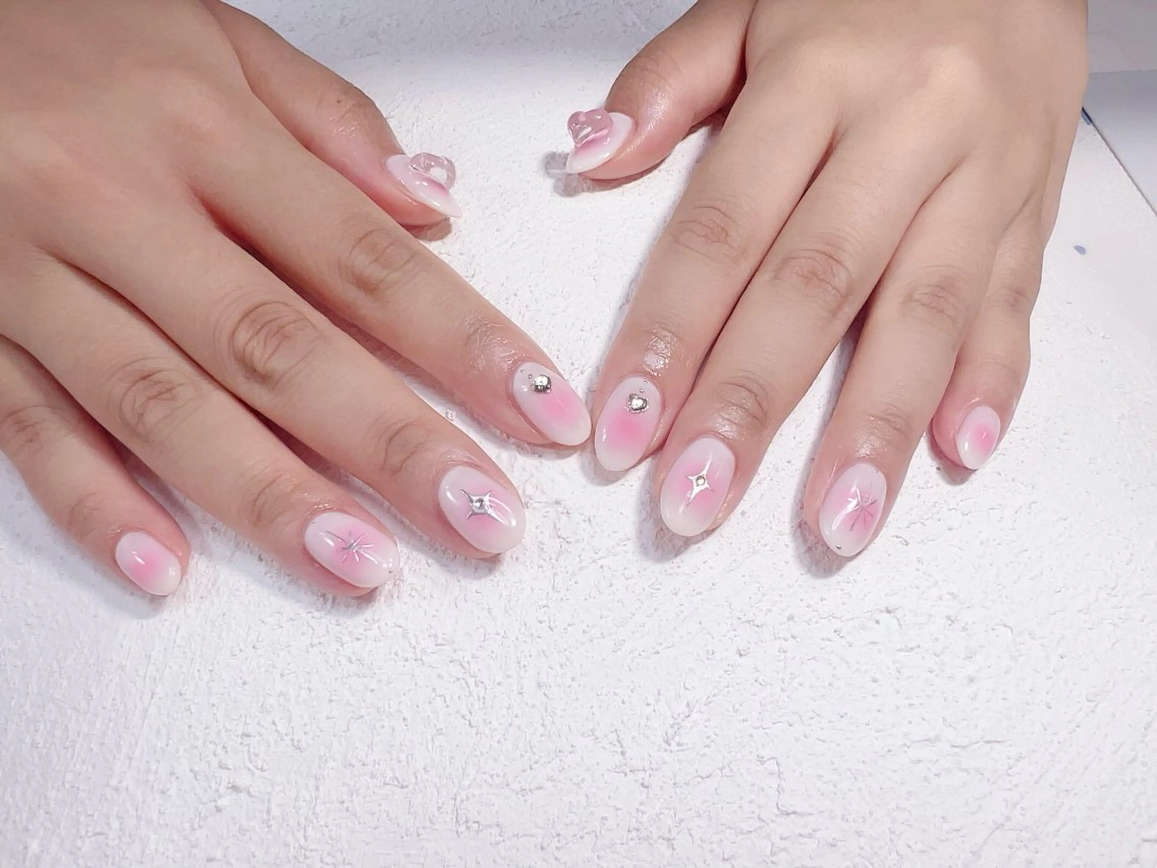 ネイル 持ち込み Regaro i.sのネイルデザイン