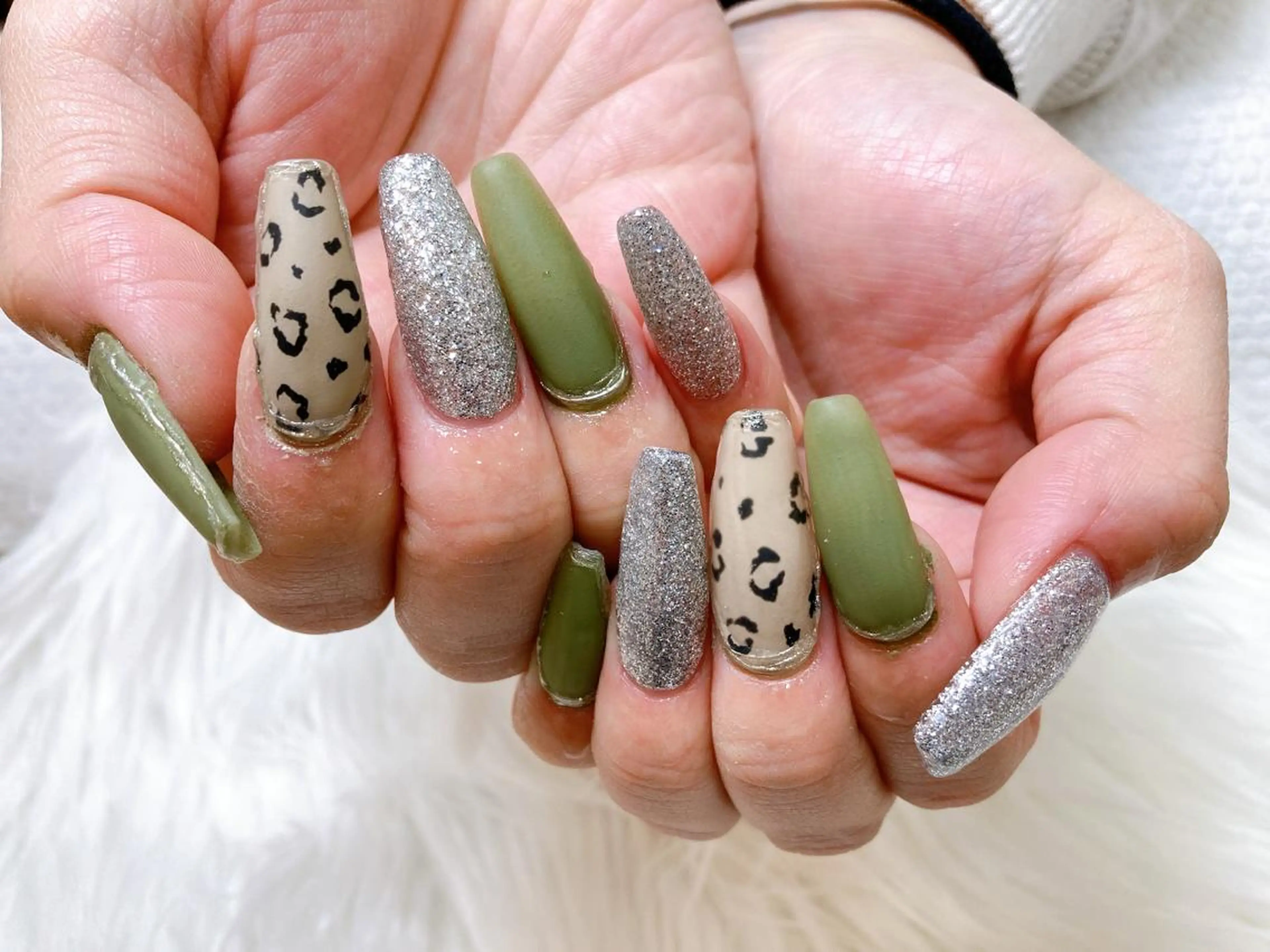 ネイル スカルプネイル SOARE🤍 🤍のネイルデザイン