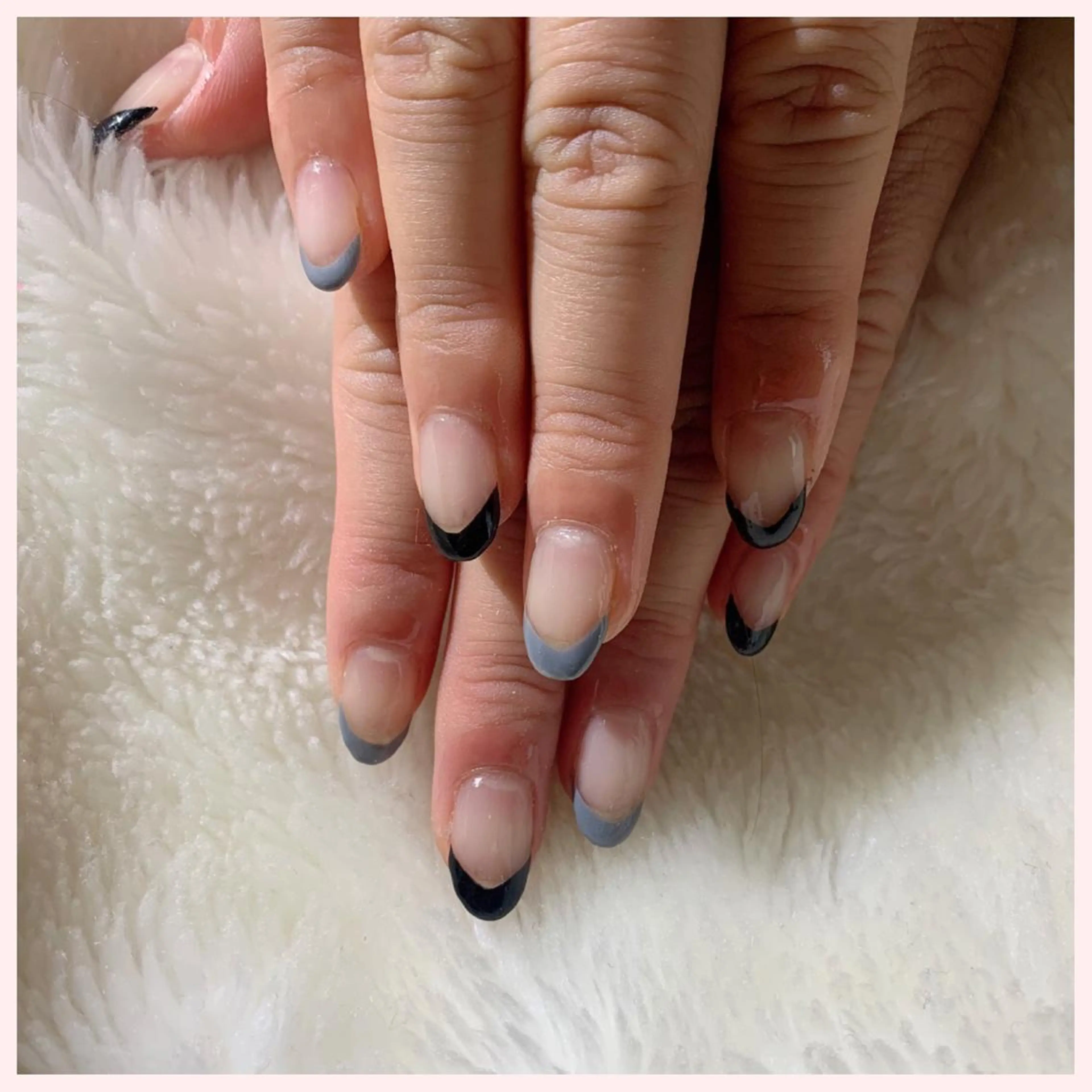 ネイル シンプルネイル Ogasawara Tokikaのネイルデザイン