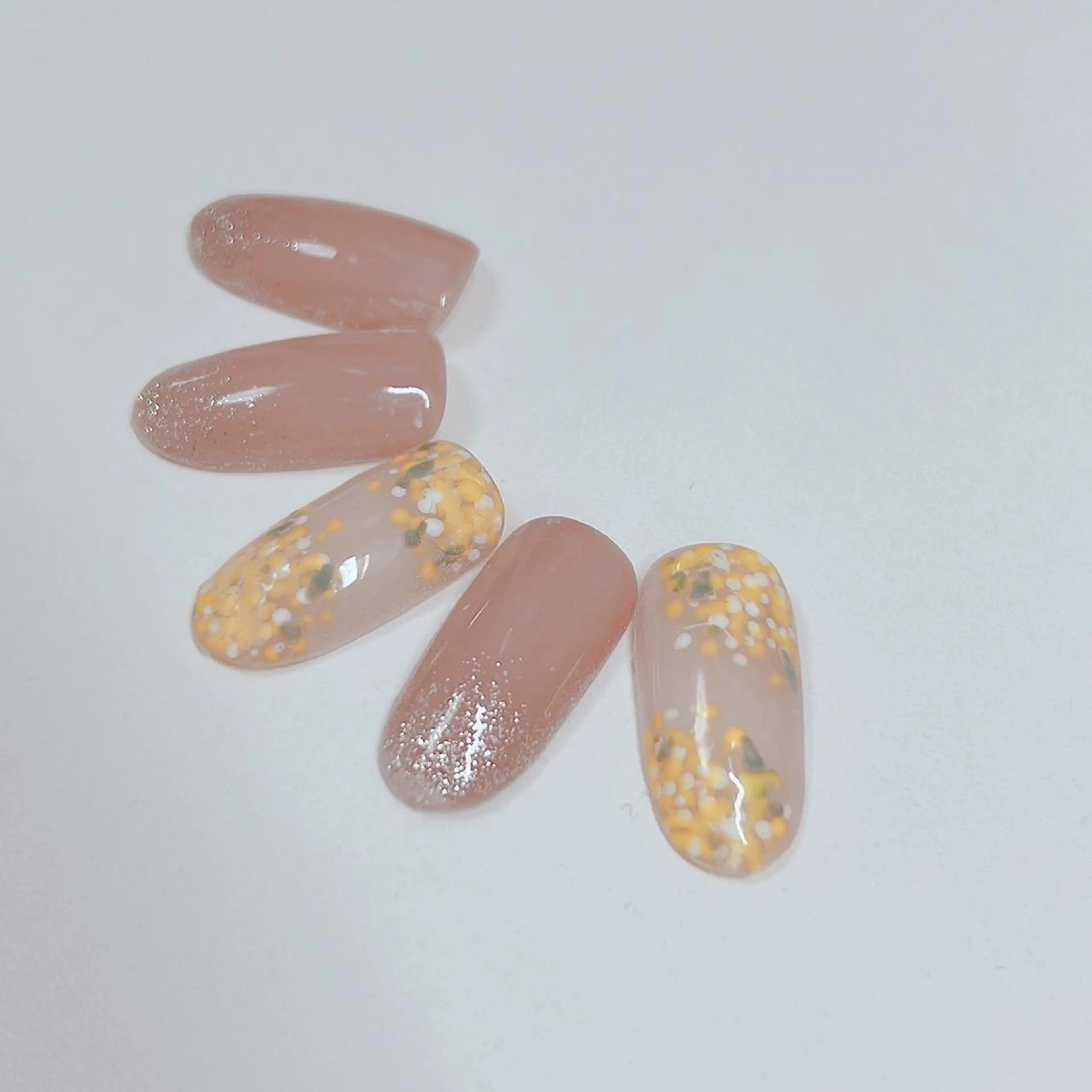 ネイル アニマル柄 フットネイル グリーン オフィスネイル ワンカラーネイル Lily Roseスタッフ一同のマツエク・マツパデザイン