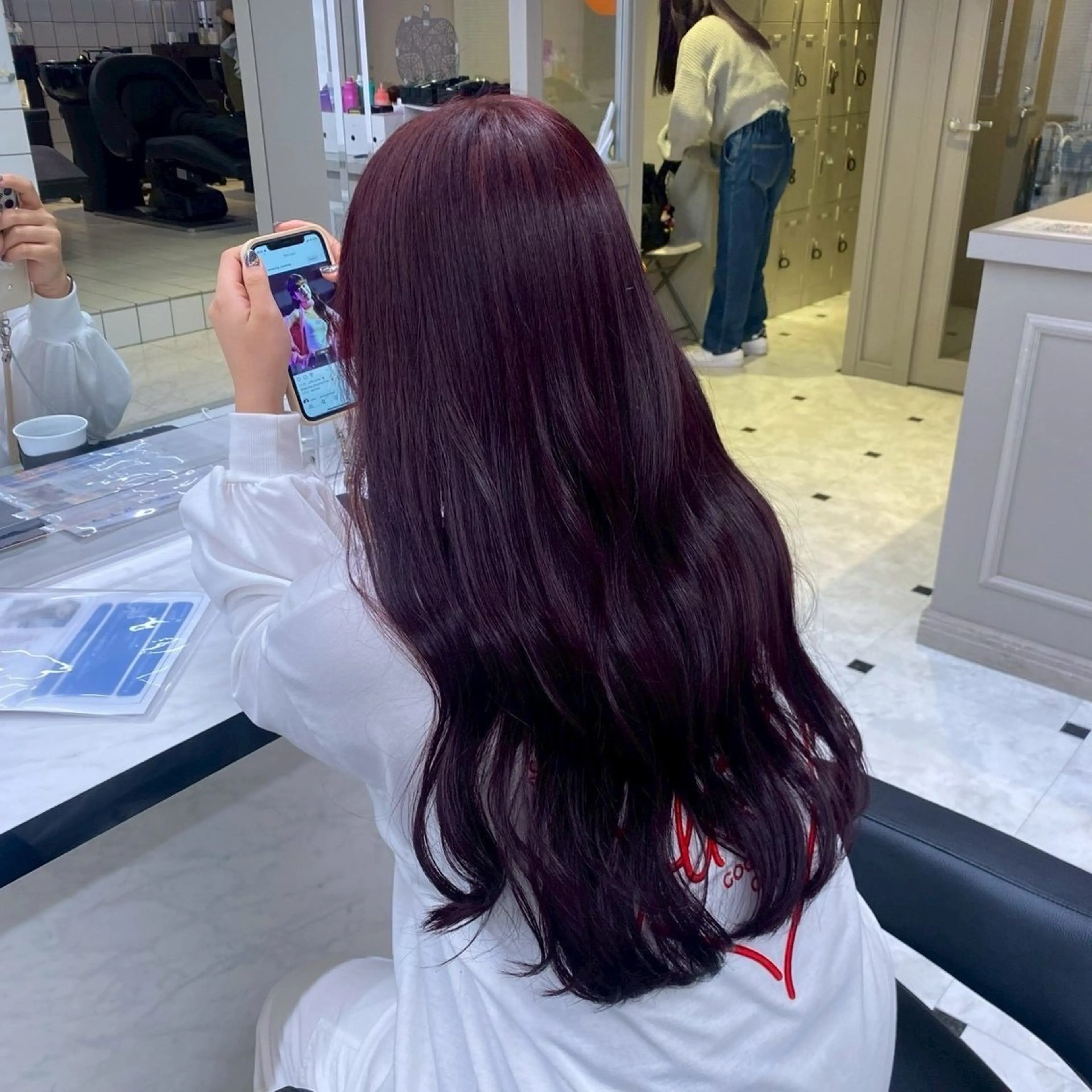 ロング カラー 岩元 心優のヘアスタイル