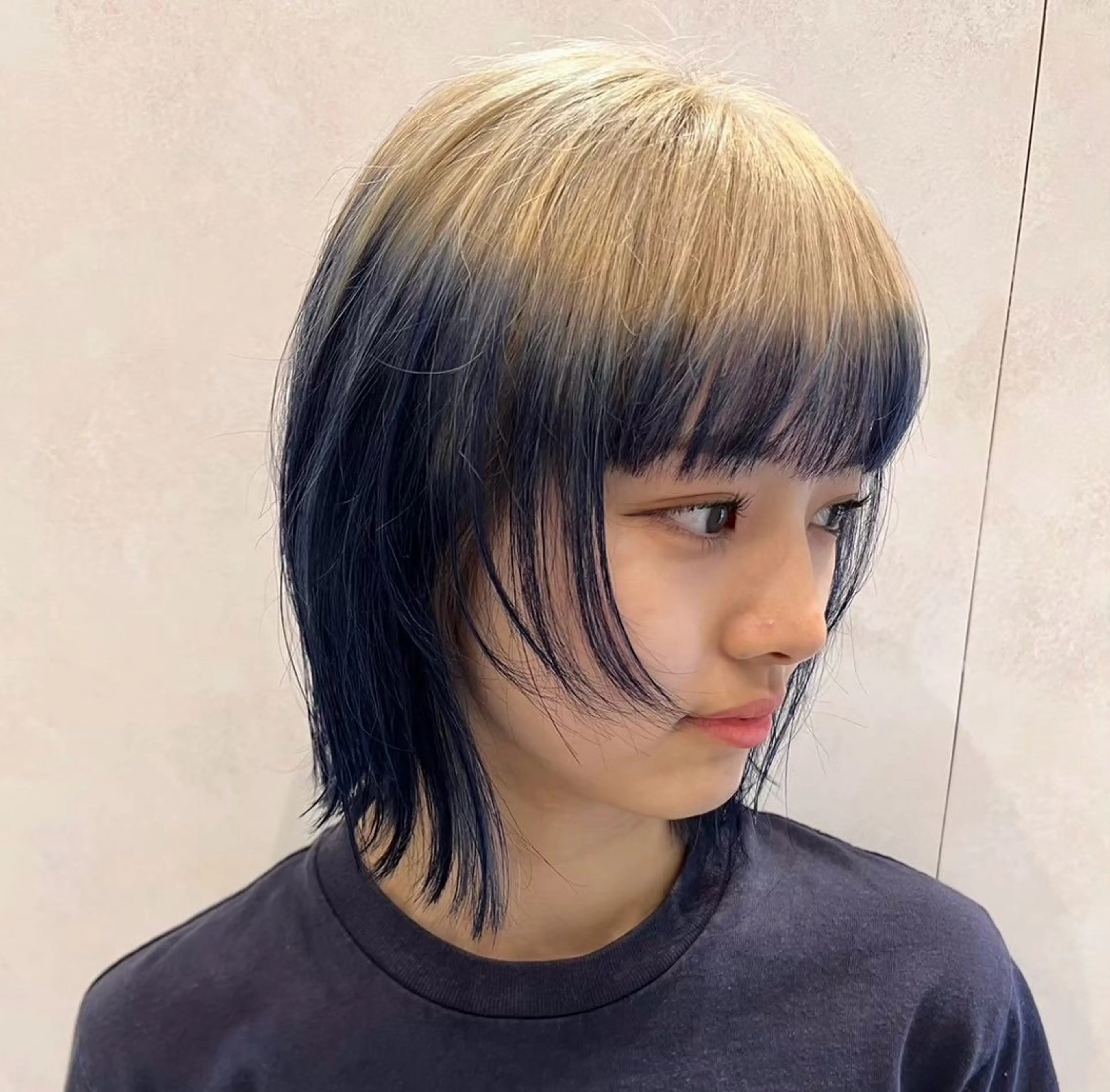 ミディアム カラー ヘアカラー にちか /似合う個性派カラーのヘアスタイル