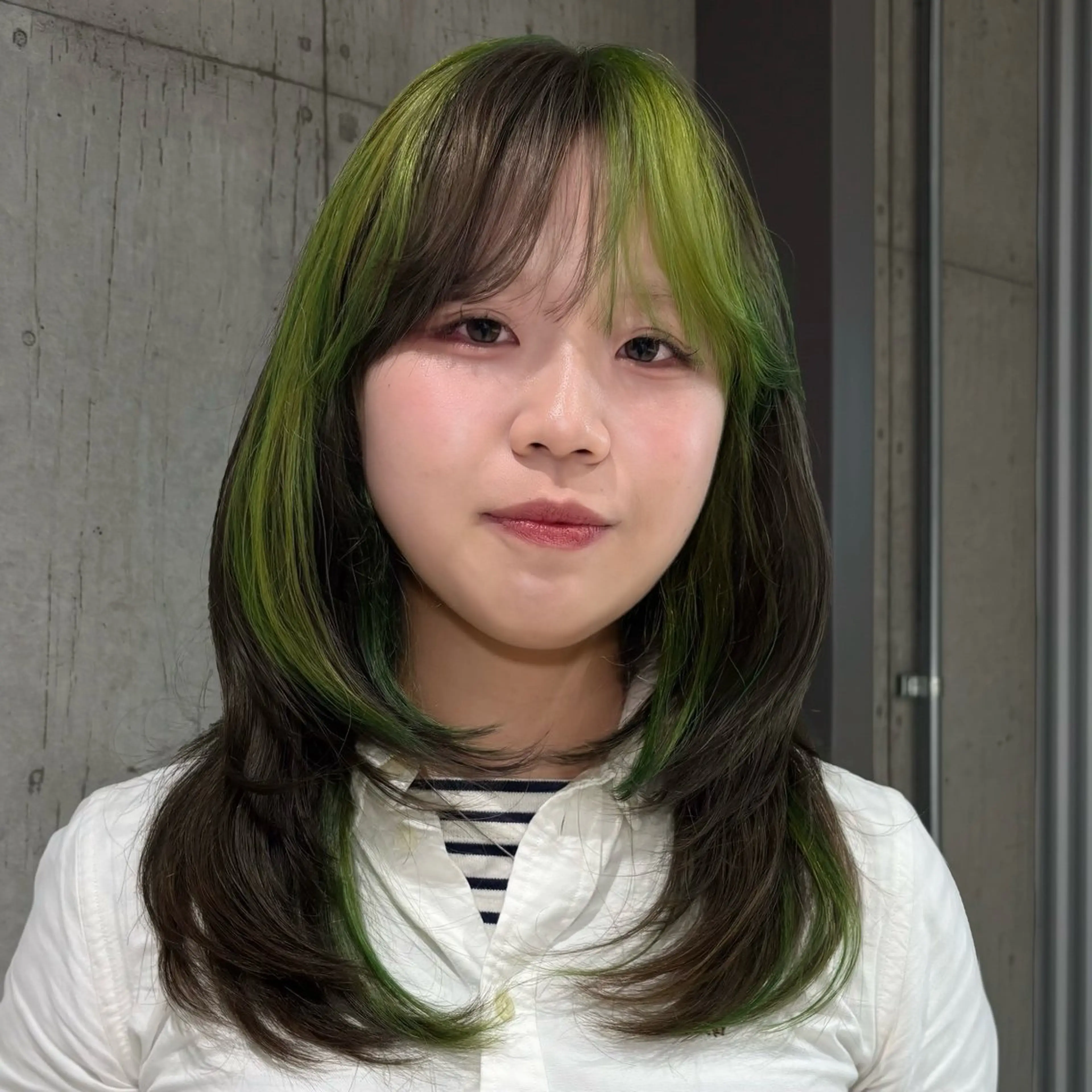 セミロング カラー 最強デザインカラー/ ブリーチ/アヤミ🌟のヘアスタイル